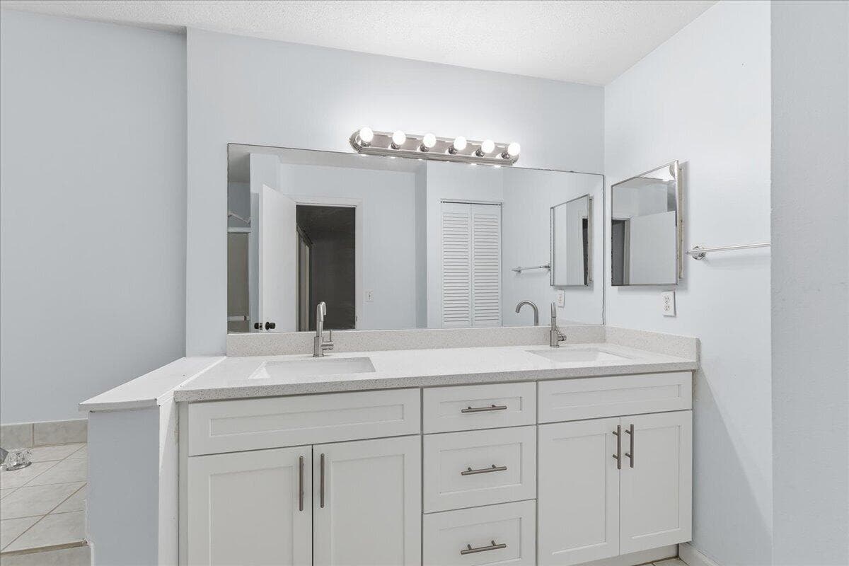9985 W Atlantic Boulevard 9985, Coral Springs, FL 33071 — photo 26 of 36