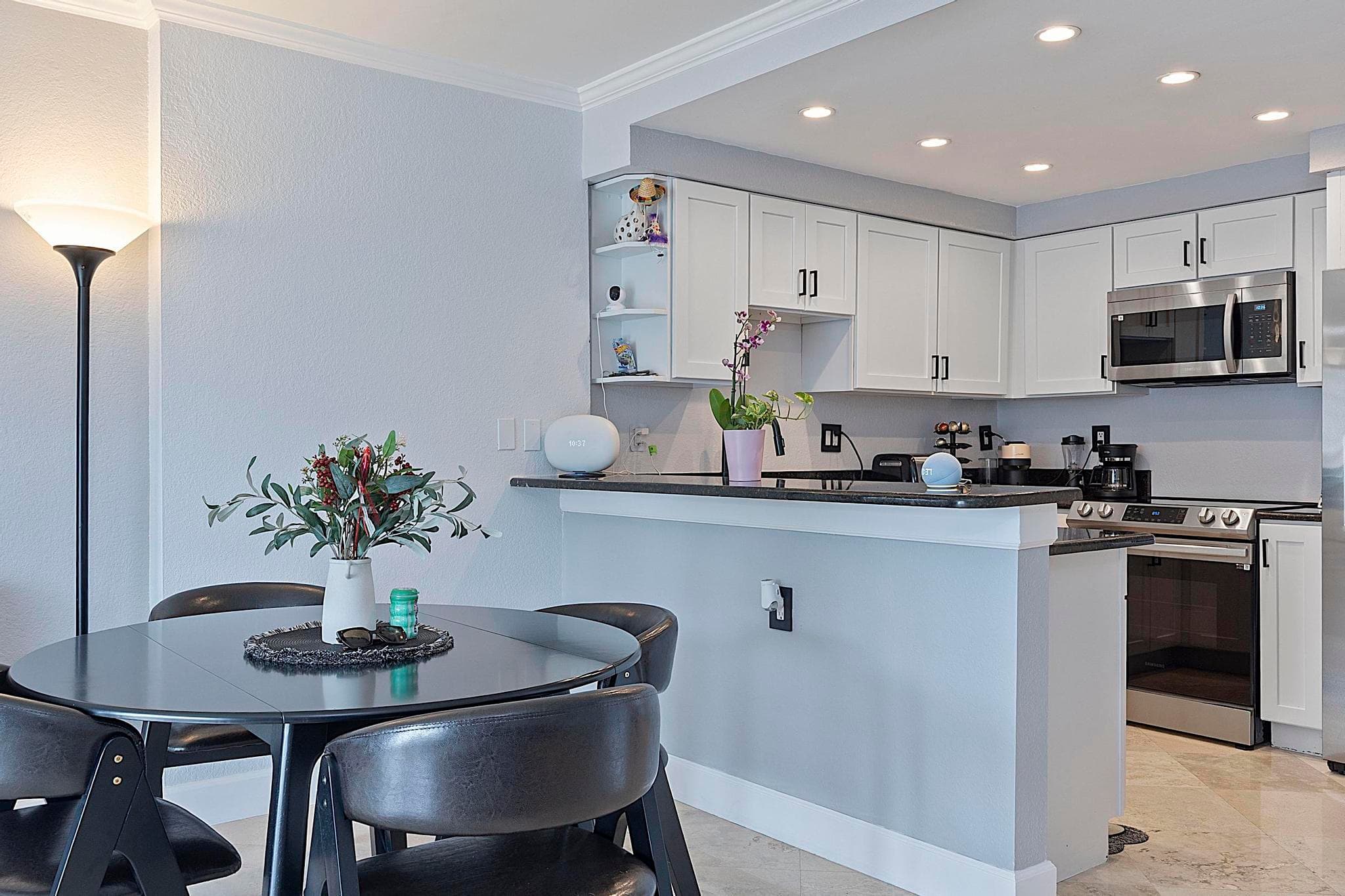 2900 NE 30th Street Apt 8j, Fort Lauderdale, FL 33306 — photo 8 of 46