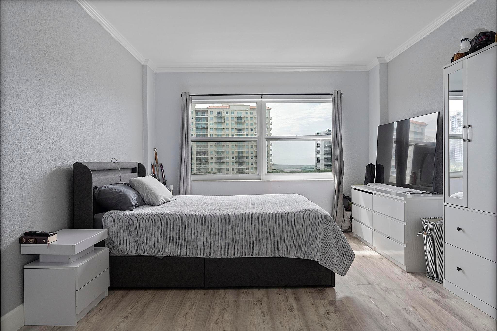 2900 NE 30th Street Apt 8j, Fort Lauderdale, FL 33306 — photo 23 of 46
