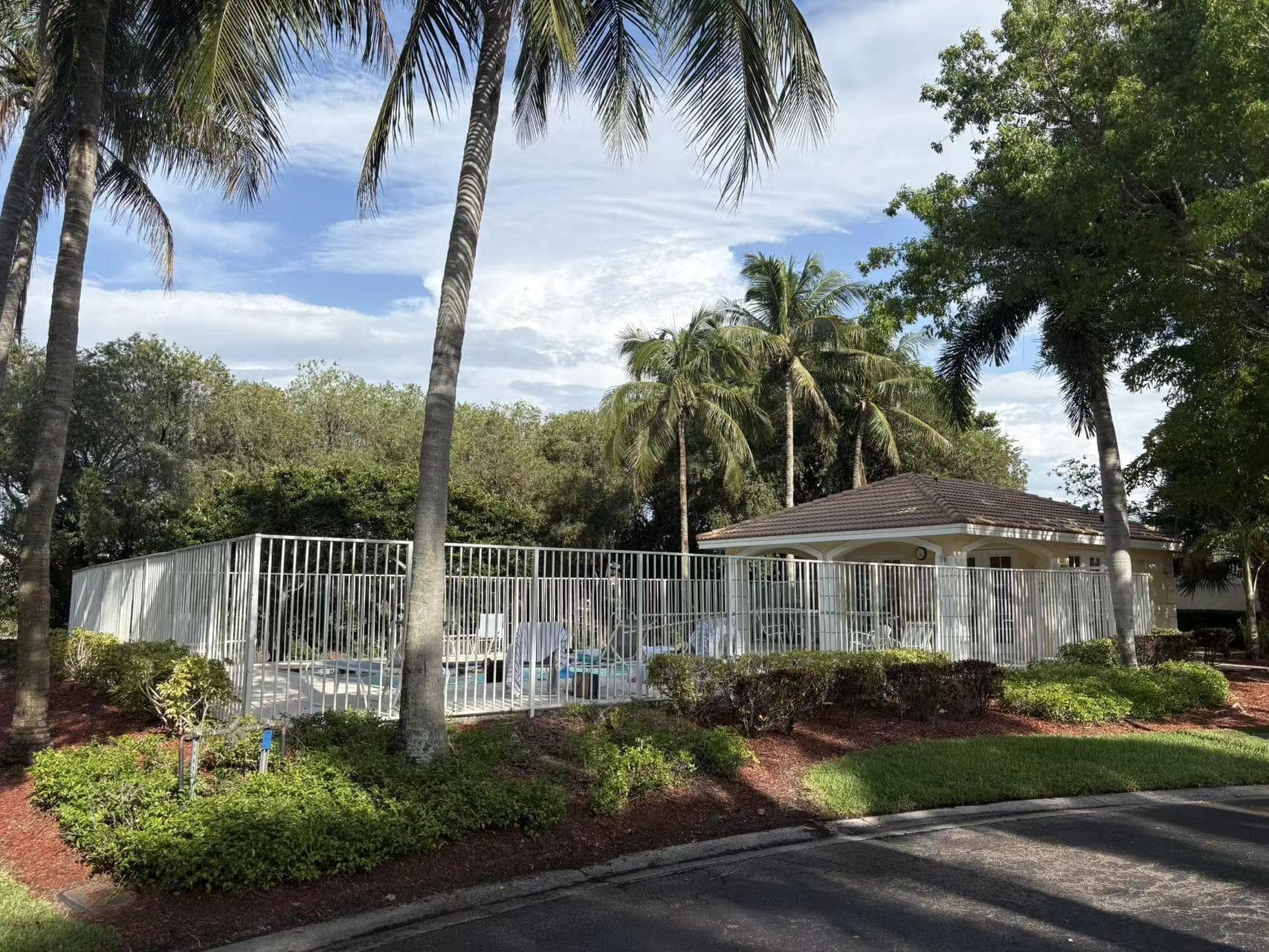 11500 NW 33rd Street, Sunrise, FL 33323 — photo 12 of 13