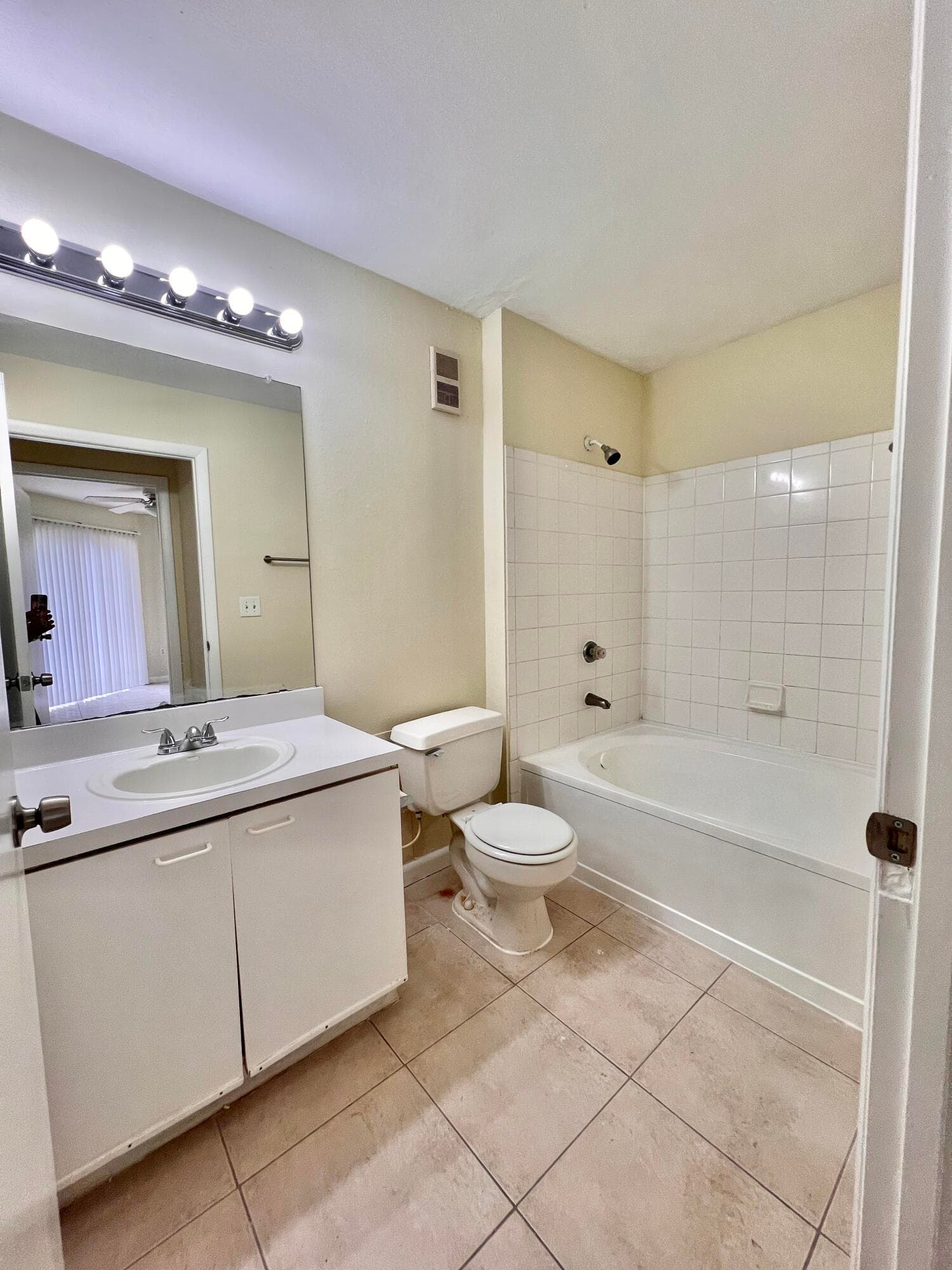 4847 Via Palm Lakes 1005, West Palm Beach, FL 33417 — photo 15 of 32