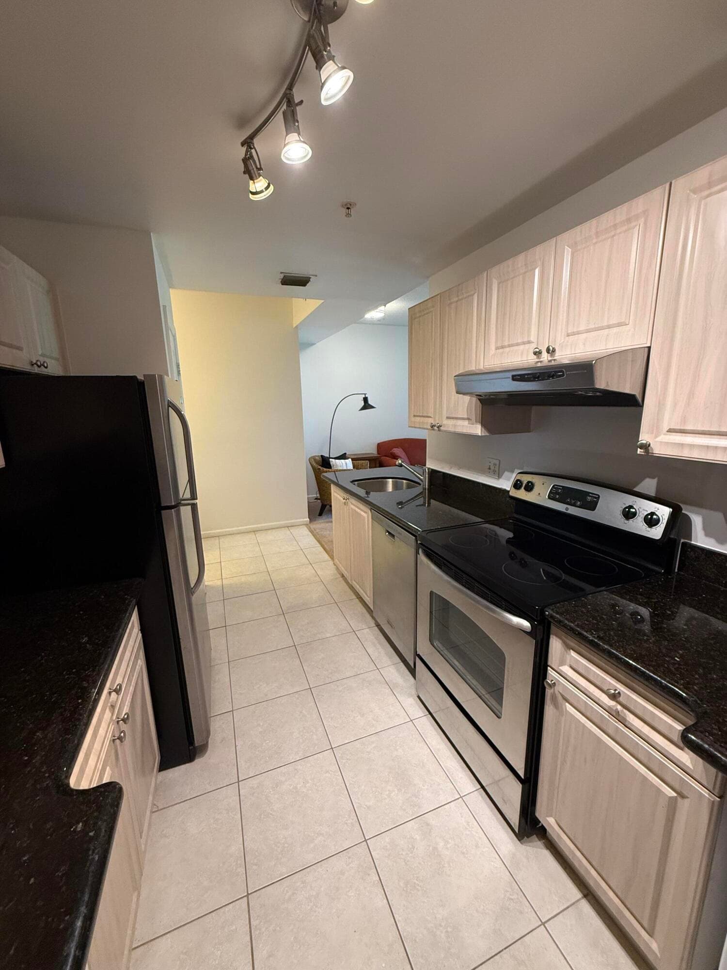 2080 Greenview Shores Boulevard 402, Wellington, FL 33414 — photo 10 of 25