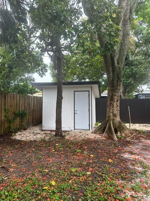 950 E Dayton Circle, Fort Lauderdale, FL 33312 — photo 21 of 23