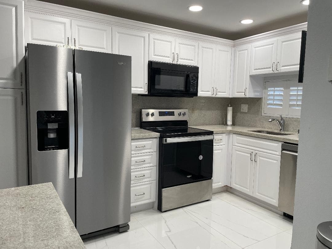 9420 S Hollybrook Lake Drive 102, Pembroke Pines, FL 33025 — photo