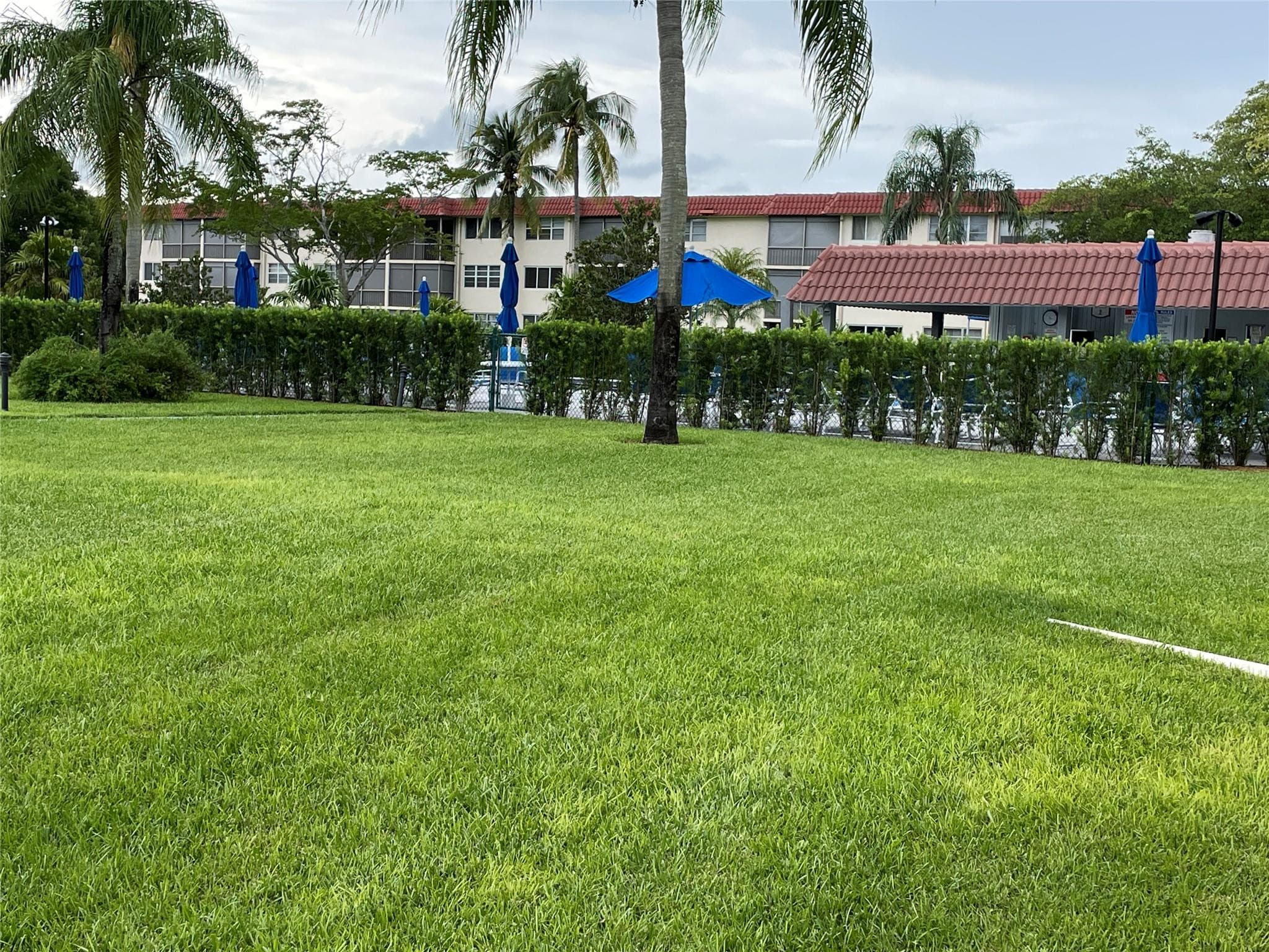 9420 S Hollybrook Lake Drive 102, Pembroke Pines, FL 33025 — photo 16 of 17