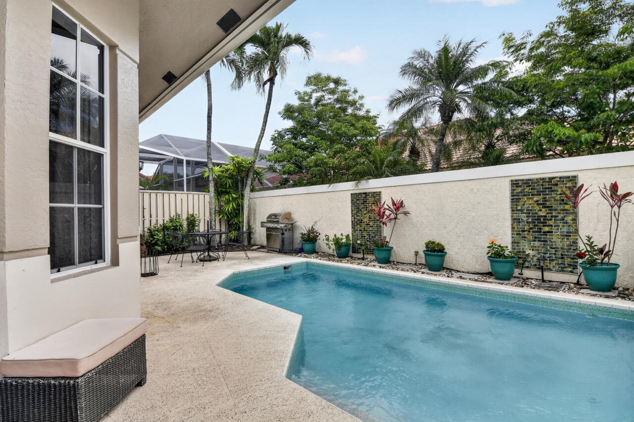 32 Monterey Pointe Drive, Palm Beach Gardens, FL 33418 — photo 53 of 65