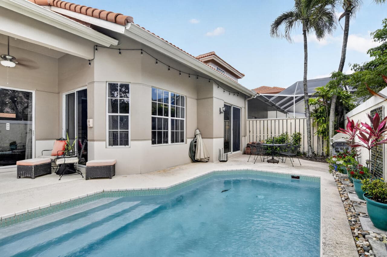 32 Monterey Pointe Drive, Palm Beach Gardens, FL 33418 — photo 54 of 65