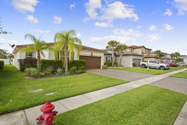 12500 NW Stanis Lane, Port St. Lucie, FL 34987 — photo 2 of 34