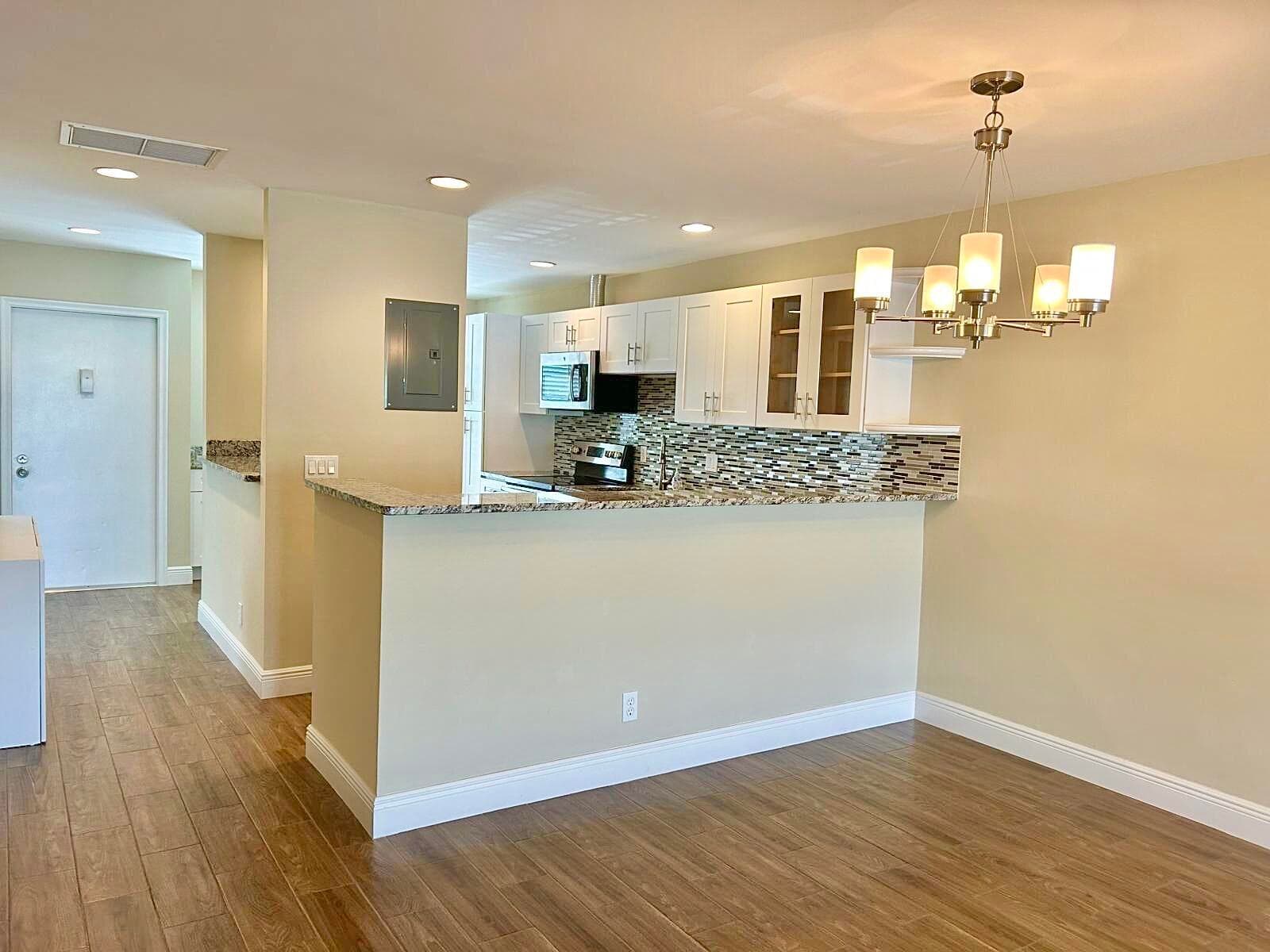 2811 SW 15th Street 202, Delray Beach, FL 33445 — photo 7 of 35