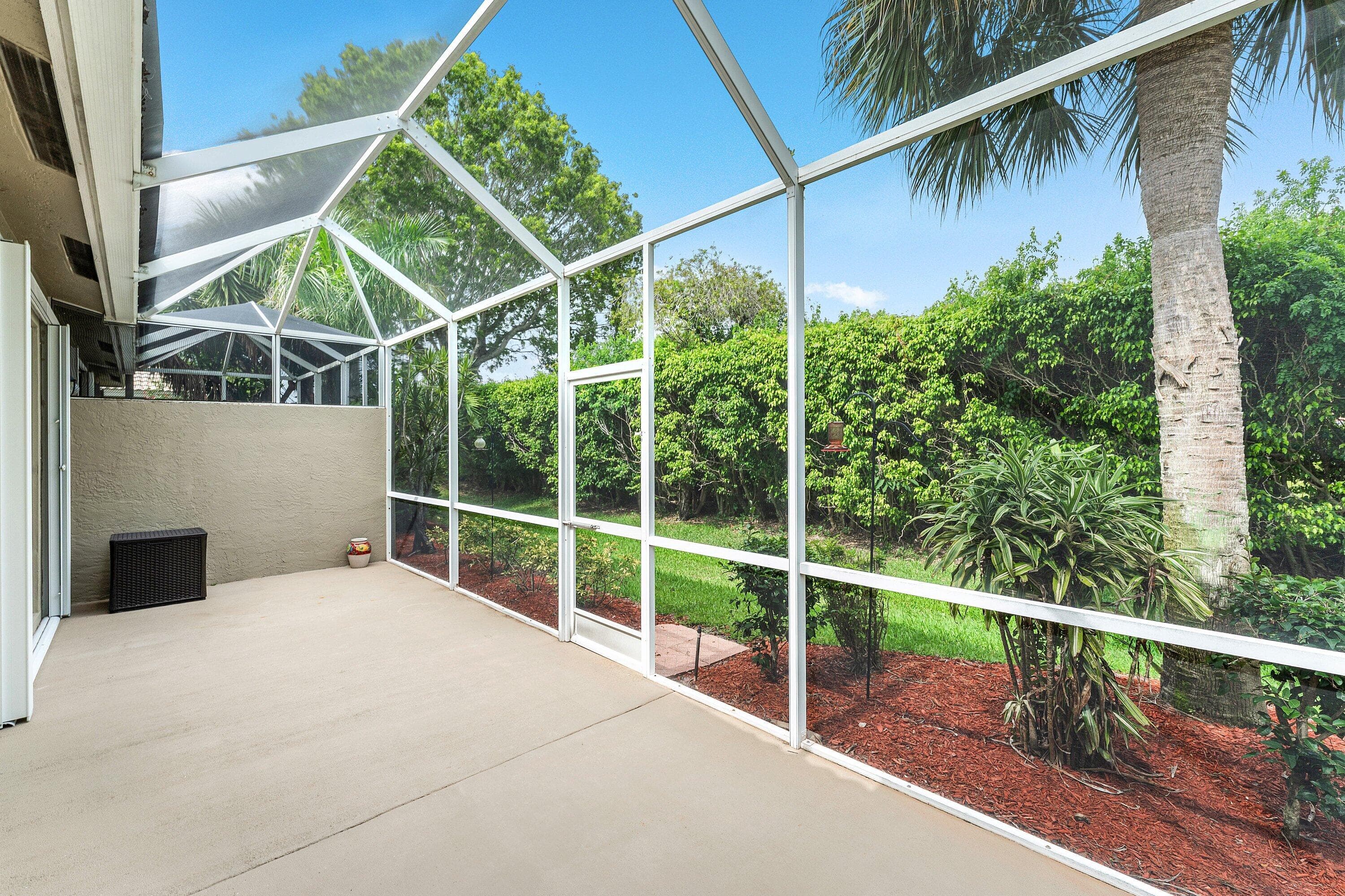 10760 Royal Caribbean Circle, Boynton Beach, FL 33437 — photo 26 of 47