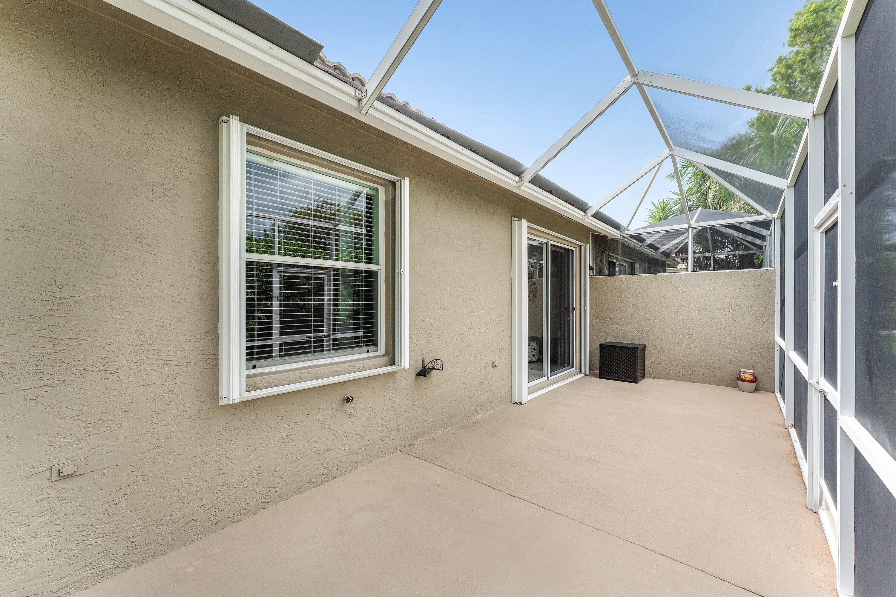 10760 Royal Caribbean Circle, Boynton Beach, FL 33437 — photo 24 of 47