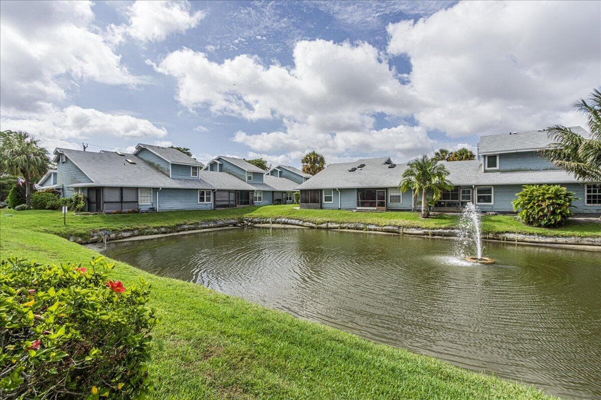 3801 Island Club Circle E, Lake Worth, FL 33462 — photo 42 of 44