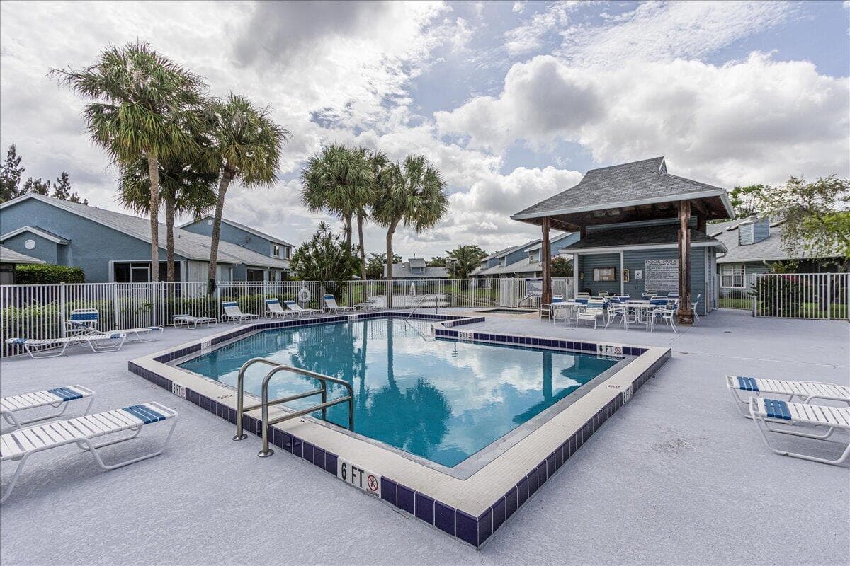 3801 Island Club Circle E, Lake Worth, FL 33462 — photo 43 of 44