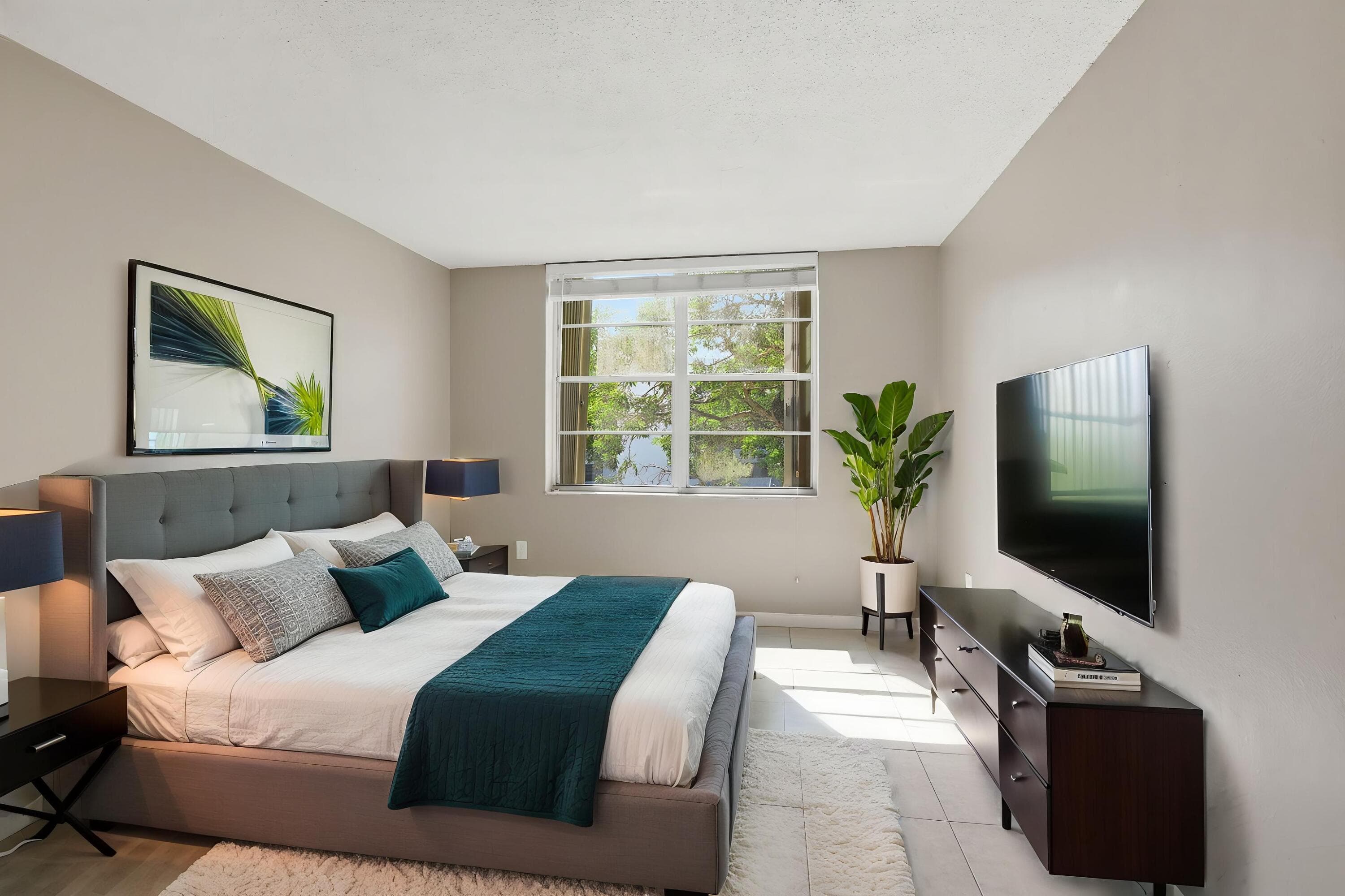9360 Fontainebleau Boulevard Apt 310, Miami, FL 33172 — photo 6 of 29