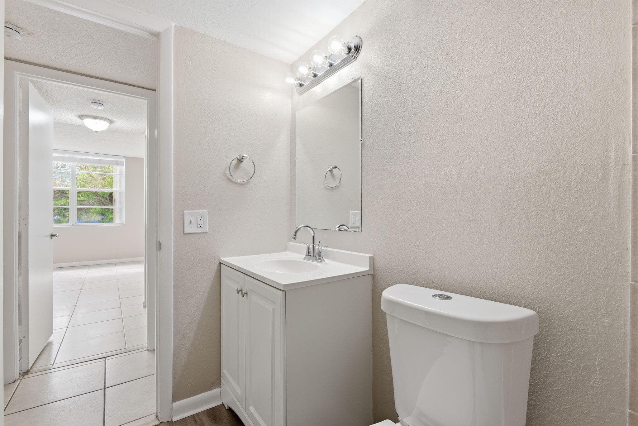 9360 Fontainebleau Boulevard Apt 310, Miami, FL 33172 — photo 24 of 29
