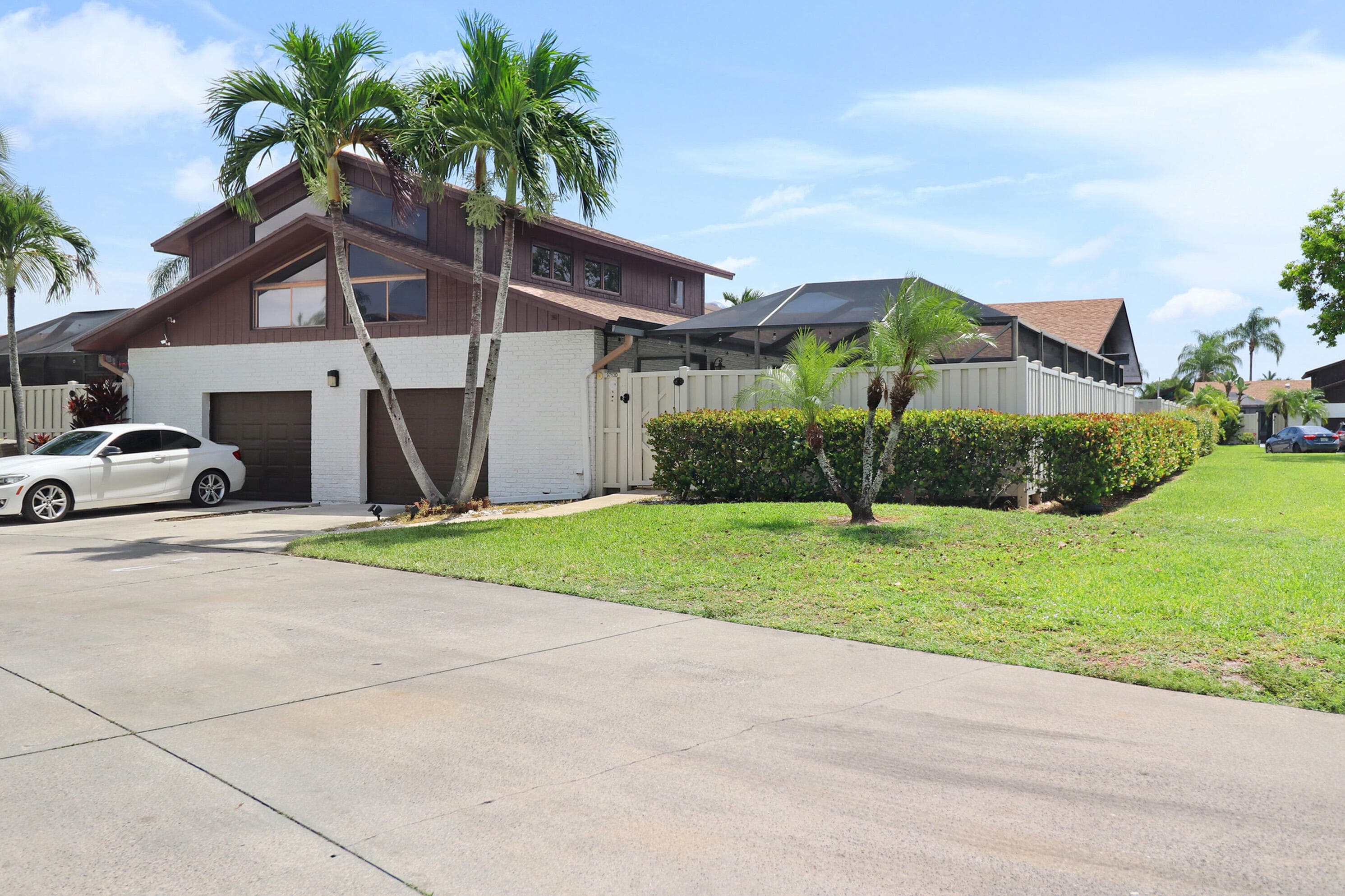 9713 Boca Gardens Parkway D, Boca Raton, FL 33496 — photo 1 of 21