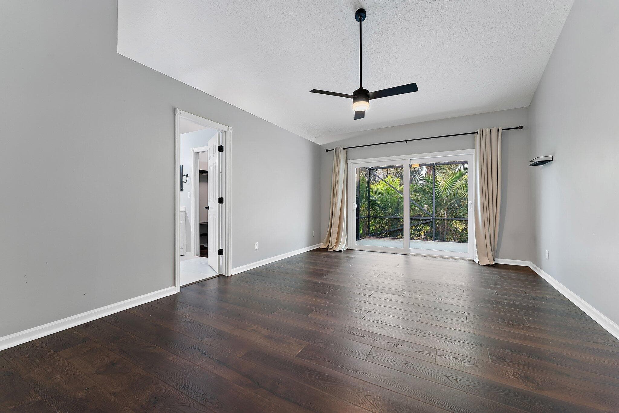 10440 SE Jupiter Narrows Drive, Hobe Sound, FL 33455 — photo 19 of 35