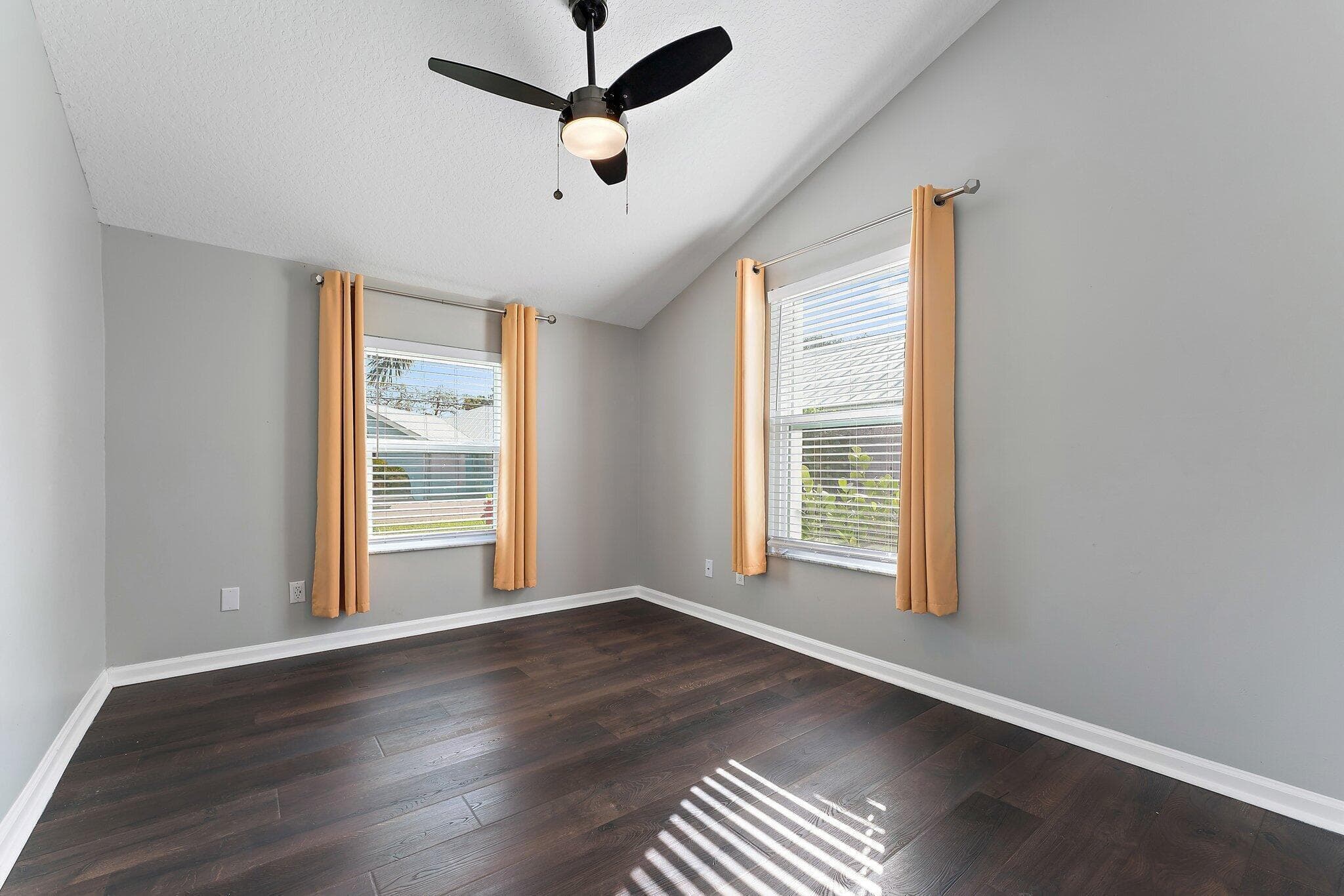 10440 SE Jupiter Narrows Drive, Hobe Sound, FL 33455 — photo 27 of 35