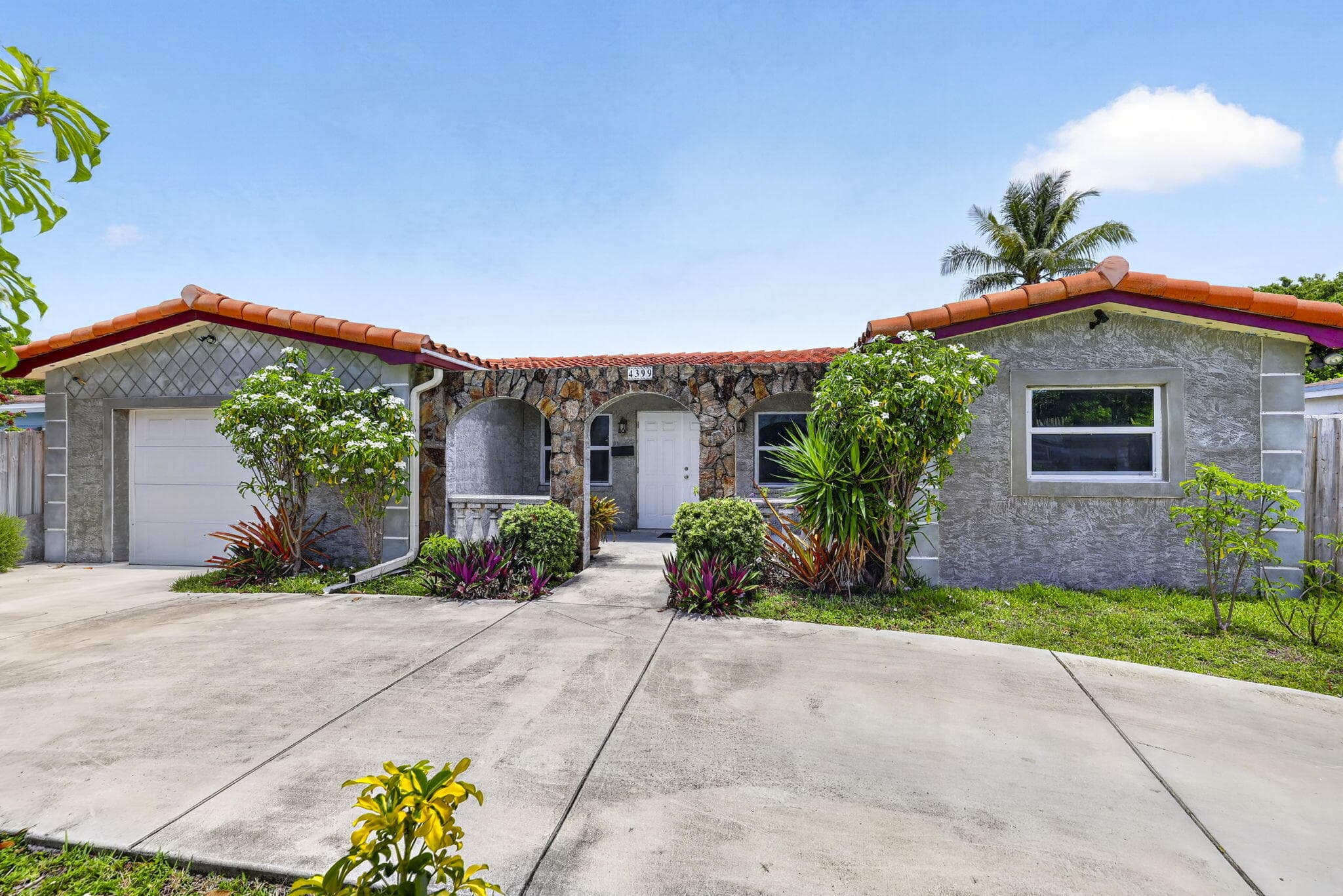 4399 NW 43rd Court, Lauderdale Lakes, FL 33319 — photo 1 of 35