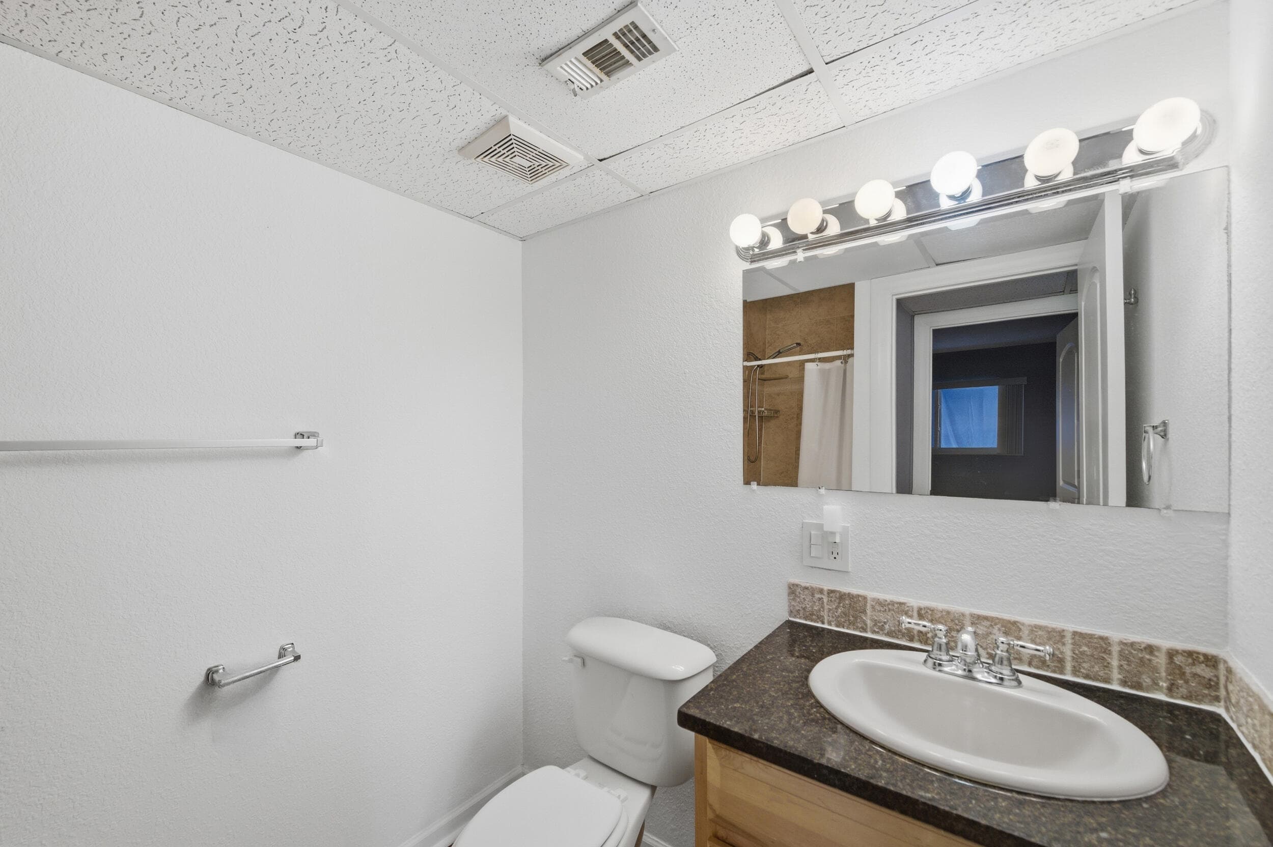 376 Saxony H, Delray Beach, FL 33446 — photo 19 of 32
