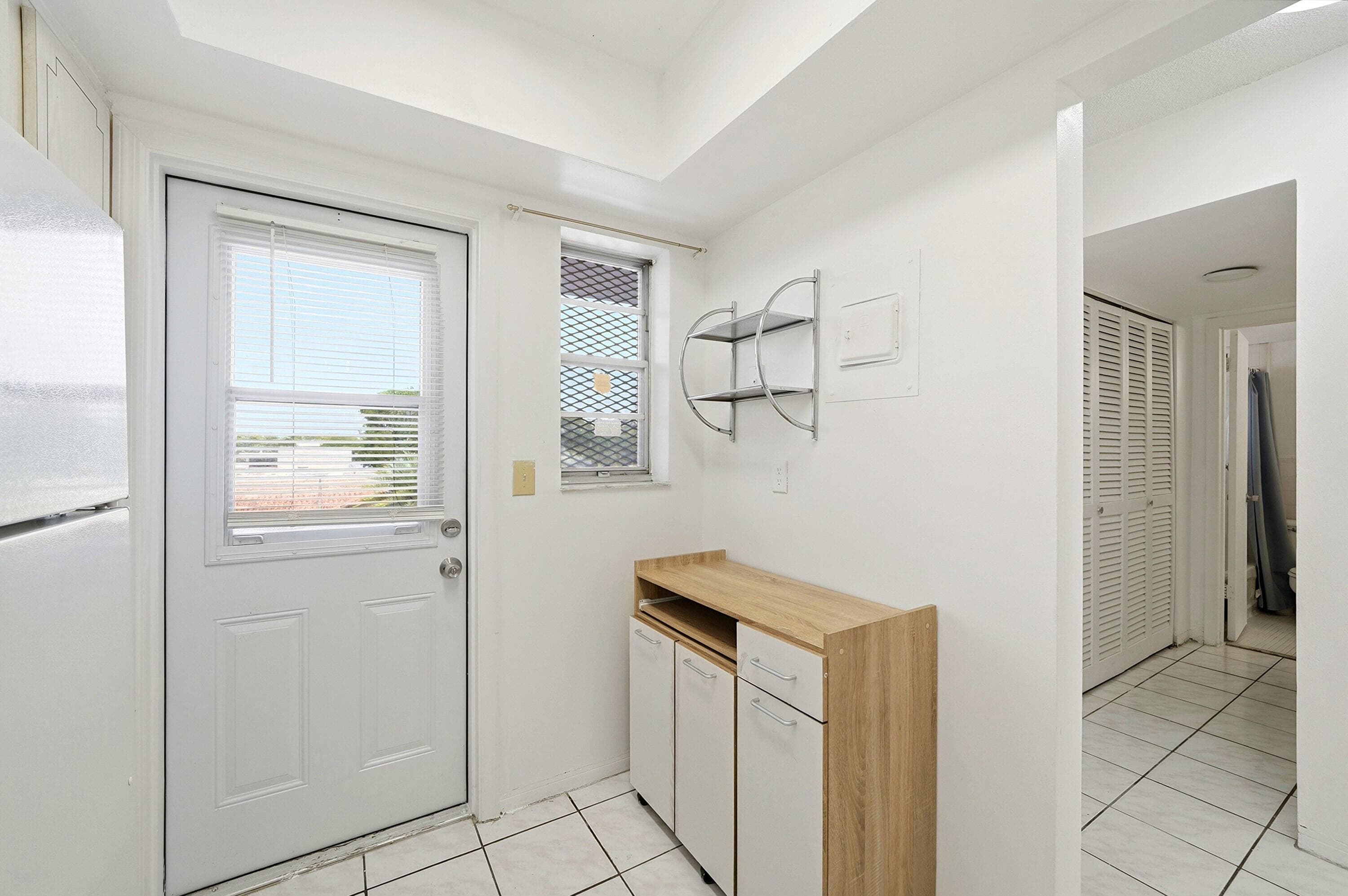 1333 E Hallandale Beach Boulevard 335, Hallandale Beach, FL 33009 — photo 5 of 27
