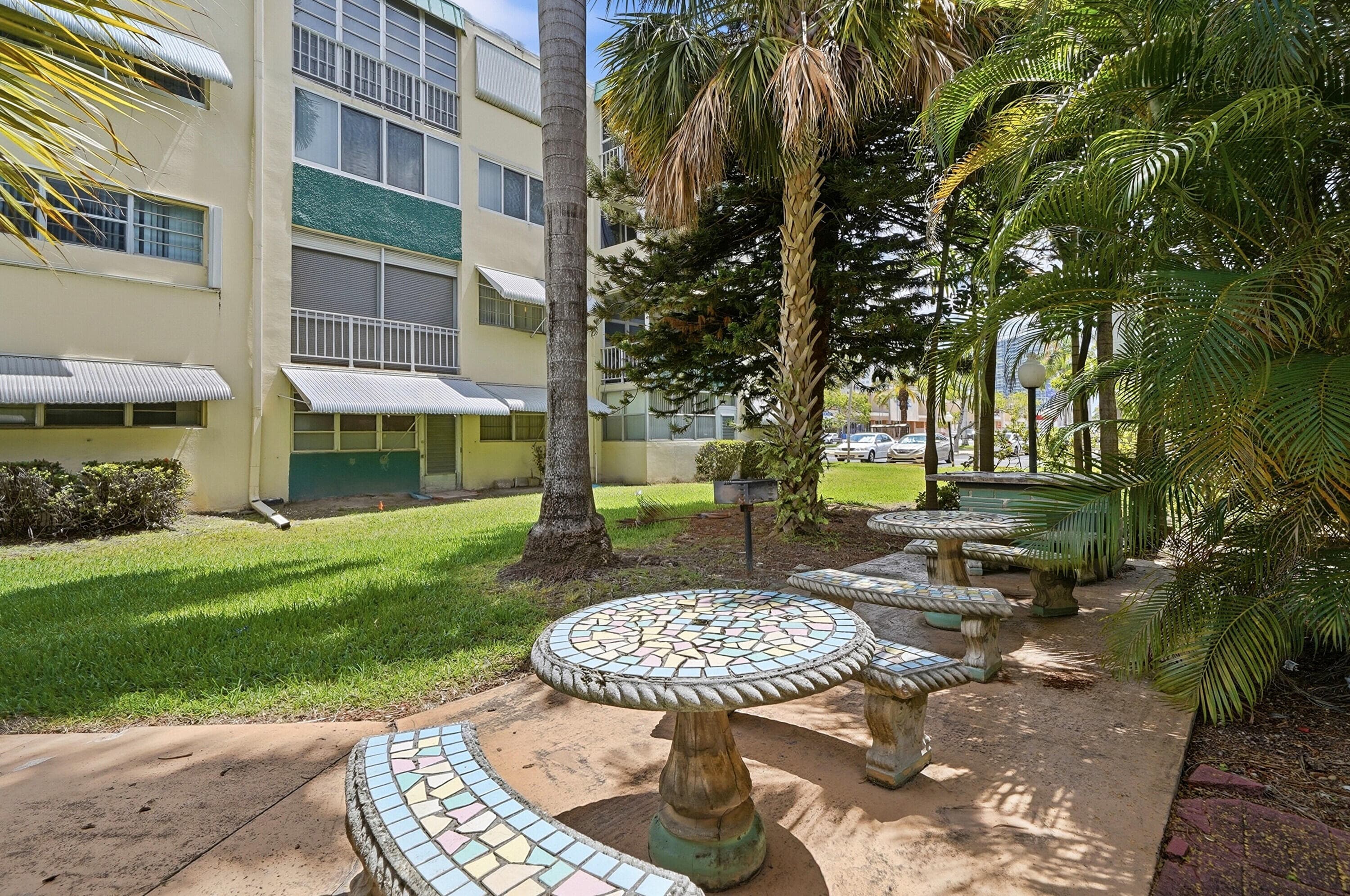 1333 E Hallandale Beach Boulevard 335, Hallandale Beach, FL 33009 — photo 21 of 27