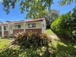 3205 NW 87th Avenue, Coral Springs, FL 33071 — photo 5 of 32