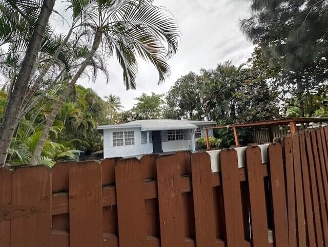 1660 SW 28th Avenue, Fort Lauderdale, FL 33312 — photo 4 of 26