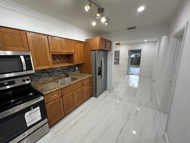 1660 SW 28th Avenue, Fort Lauderdale, FL 33312 — photo 5 of 26