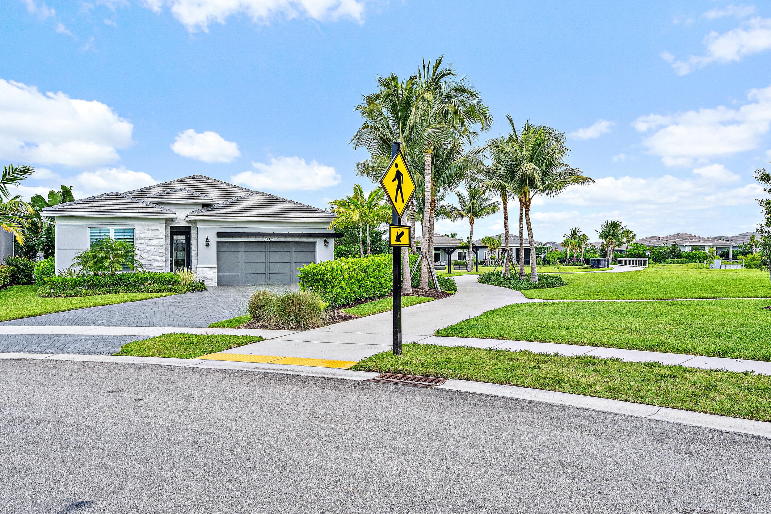 10075 Driftwood Way, Palm Beach Gardens, FL 33412 — photo 7 of 49