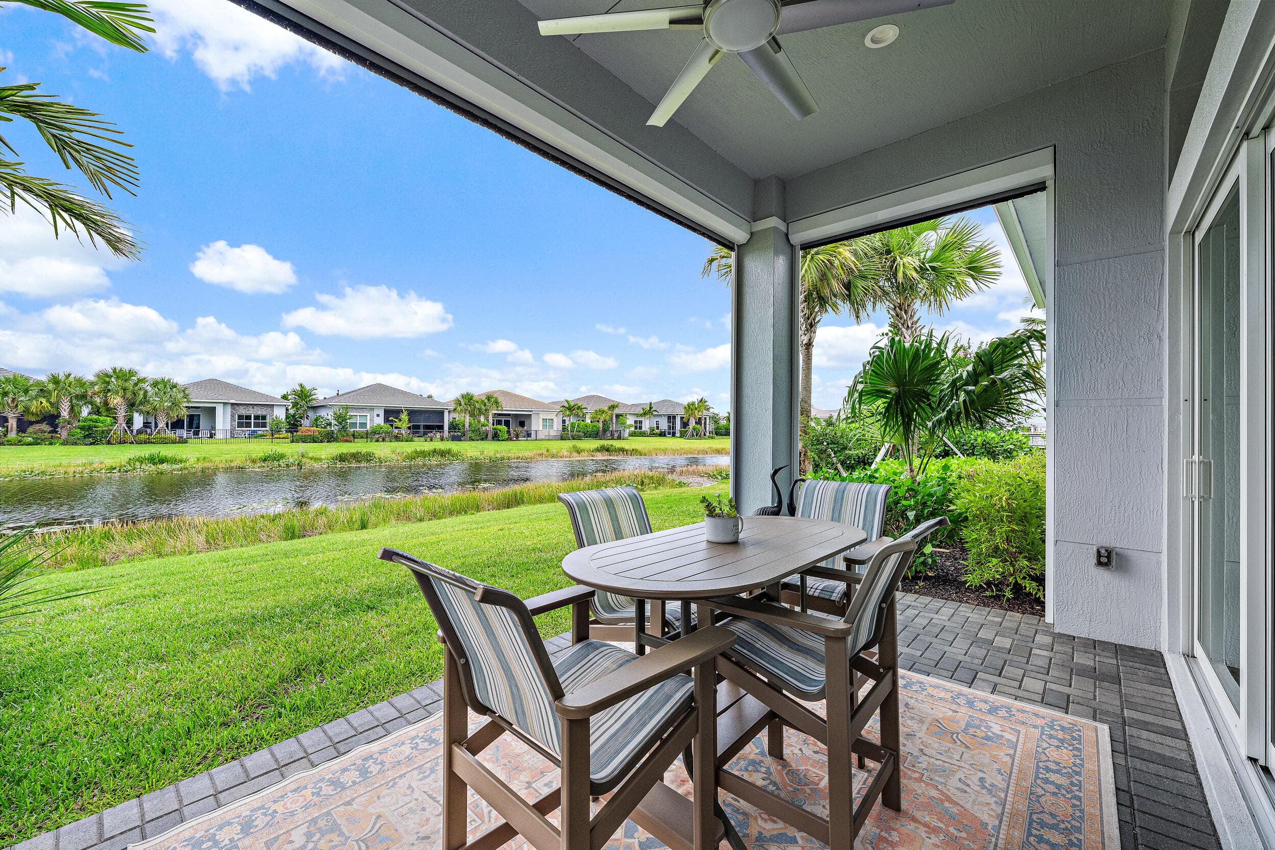 10075 Driftwood Way, Palm Beach Gardens, FL 33412 — photo 2 of 49