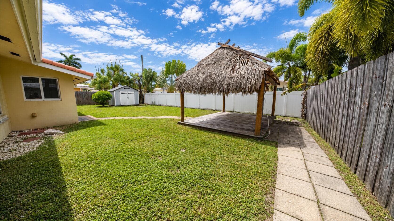 420 SE 4th Court, Pompano Beach, FL 33060 — photo 35 of 38