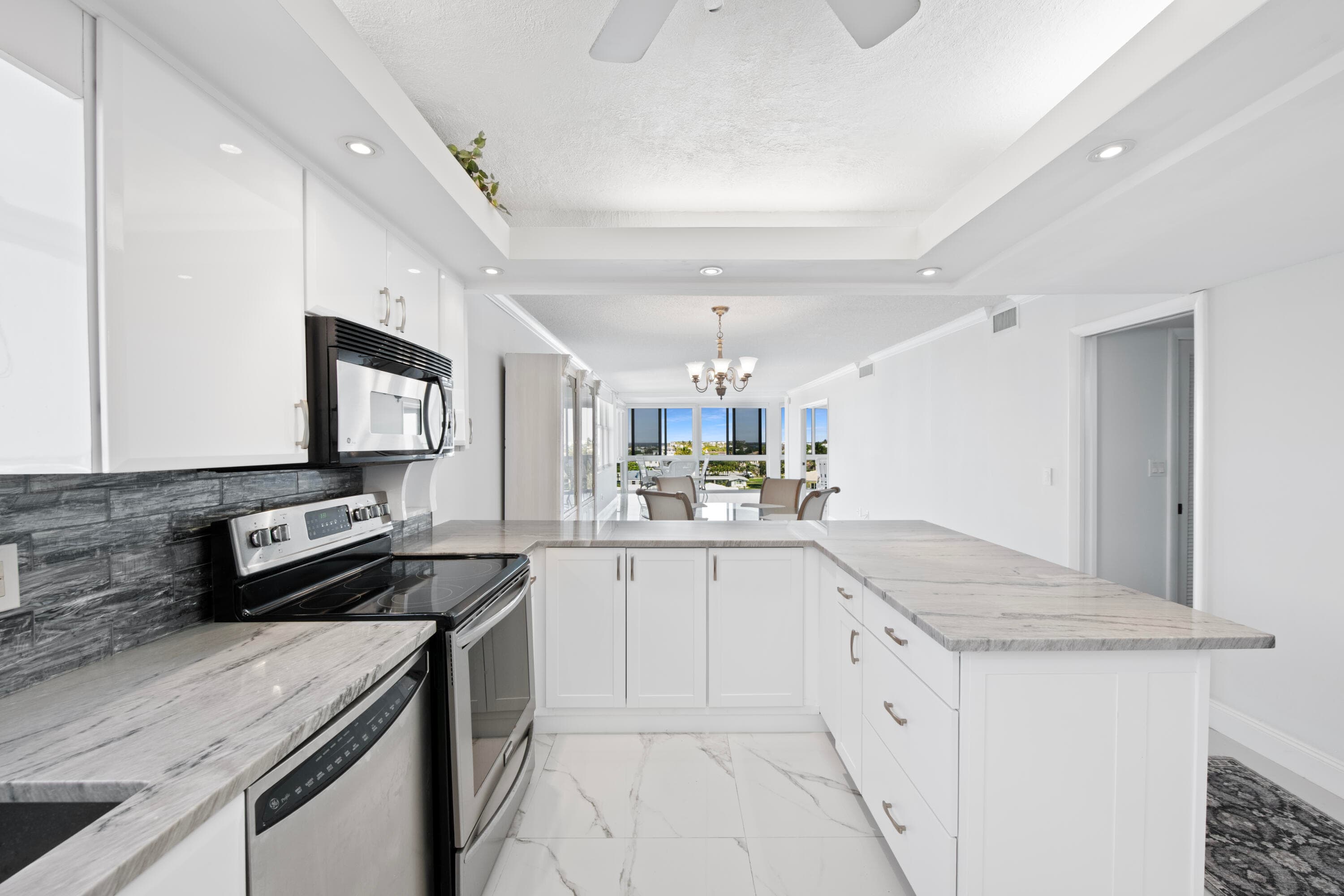 3100 NE 49th Street 601, Fort Lauderdale, FL 33308 — photo 21 of 35