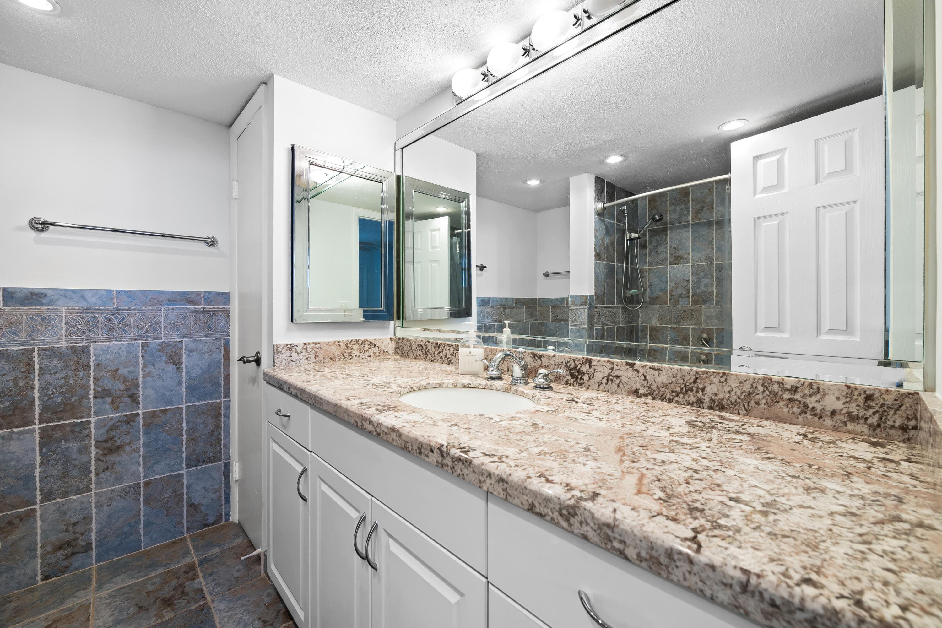 3100 NE 49th Street 601, Fort Lauderdale, FL 33308 — photo 33 of 35