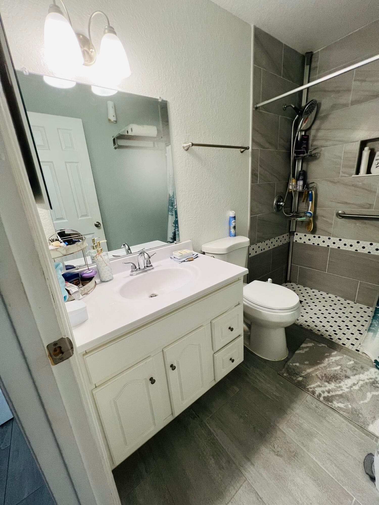8719 N Ashley Street, Tampa, FL 33604 — photo 18 of 45