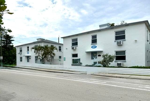 715 2nd Avenue S 3, Lake Worth Beach, FL 33460 — photo 8 of 15