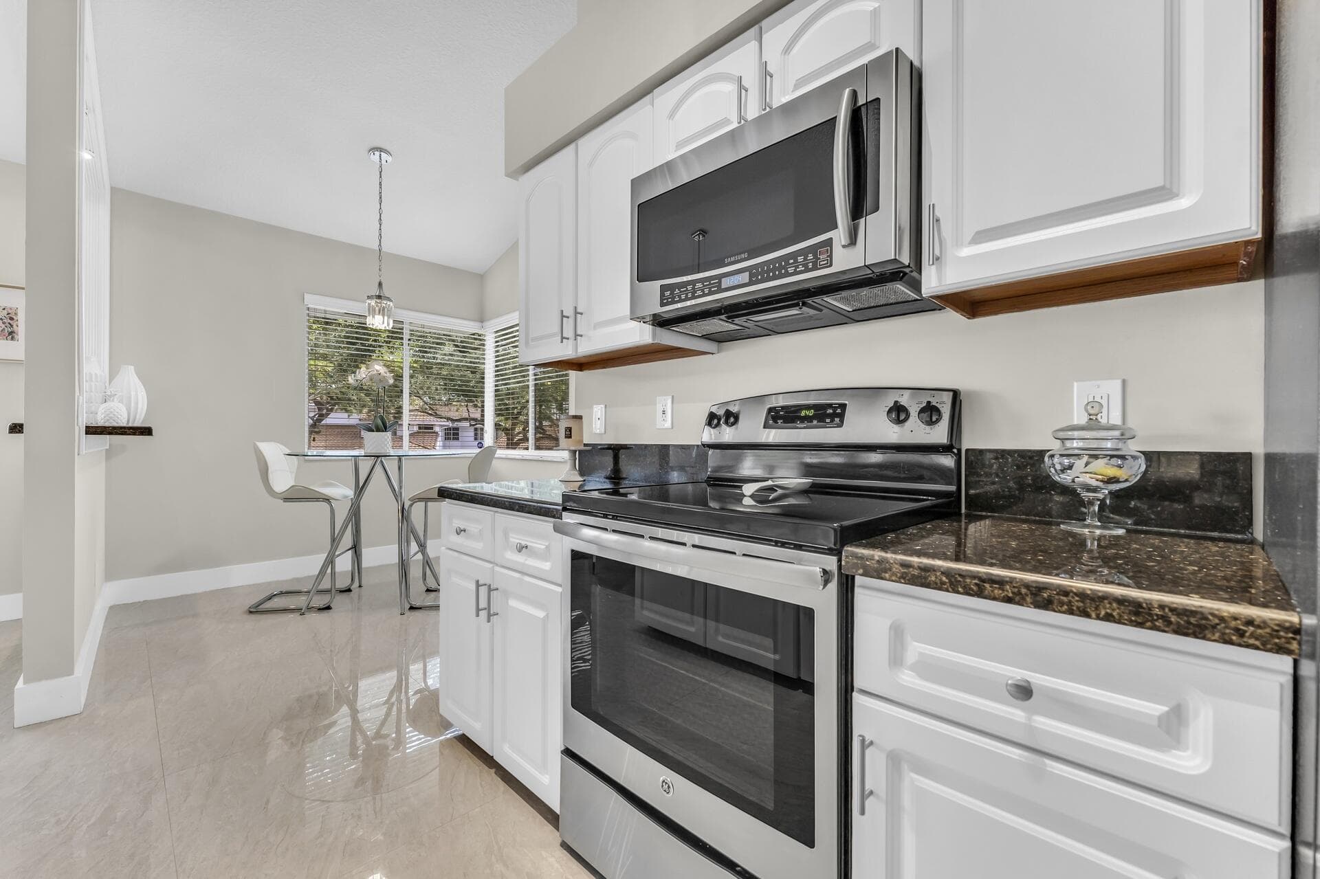 994 NW 93rd Avenue, Plantation, FL 33324 — photo 14 of 50