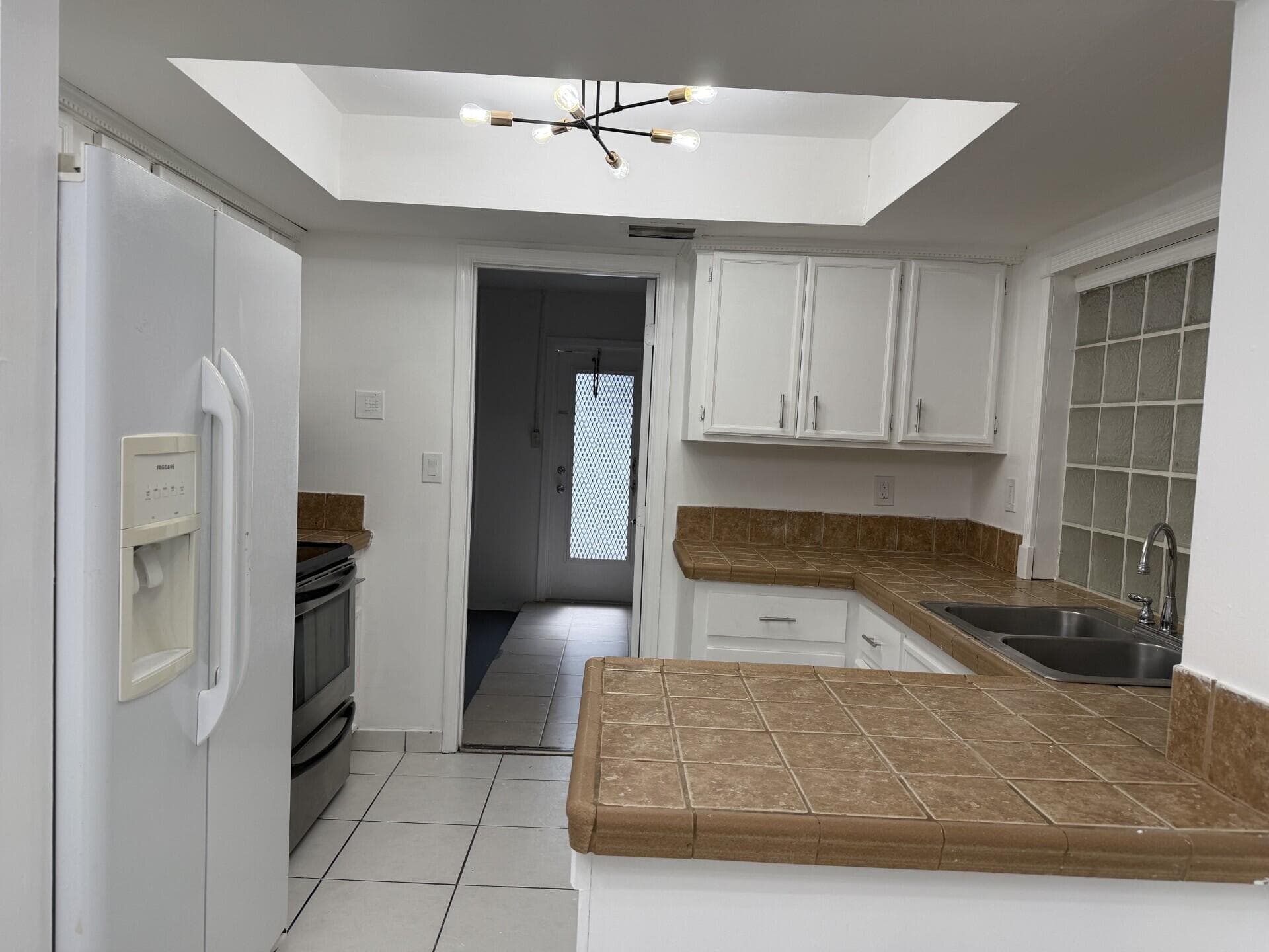 7315 NW 57th Place, Tamarac, FL 33321 — photo 3 of 13