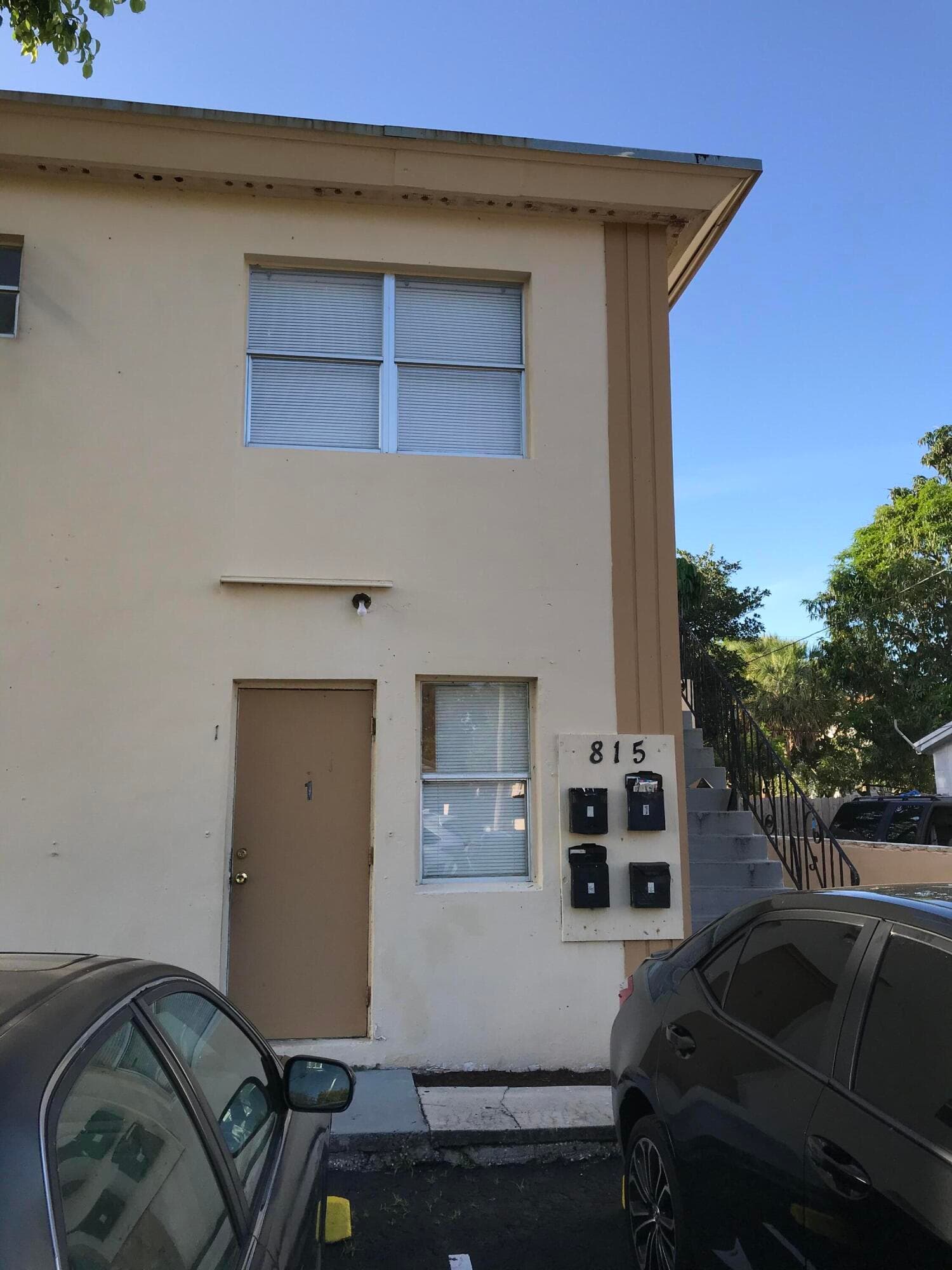 815 4th Street 1, West Palm Beach, FL 33401 — photo 1 of 6