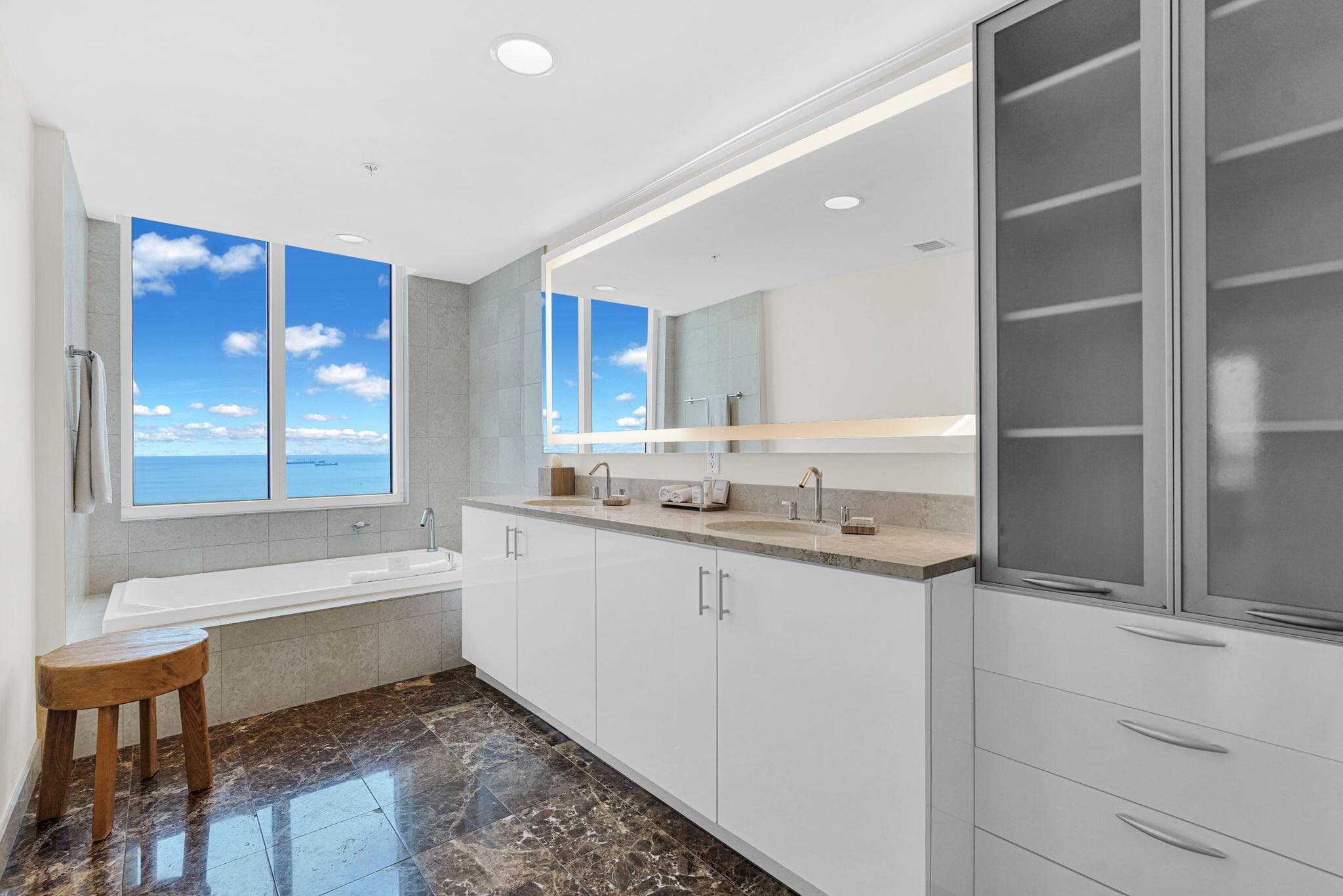 505 N Fort Lauderdale Beach Boulevard 2018, Fort Lauderdale, FL 33304 — photo 21 of 86