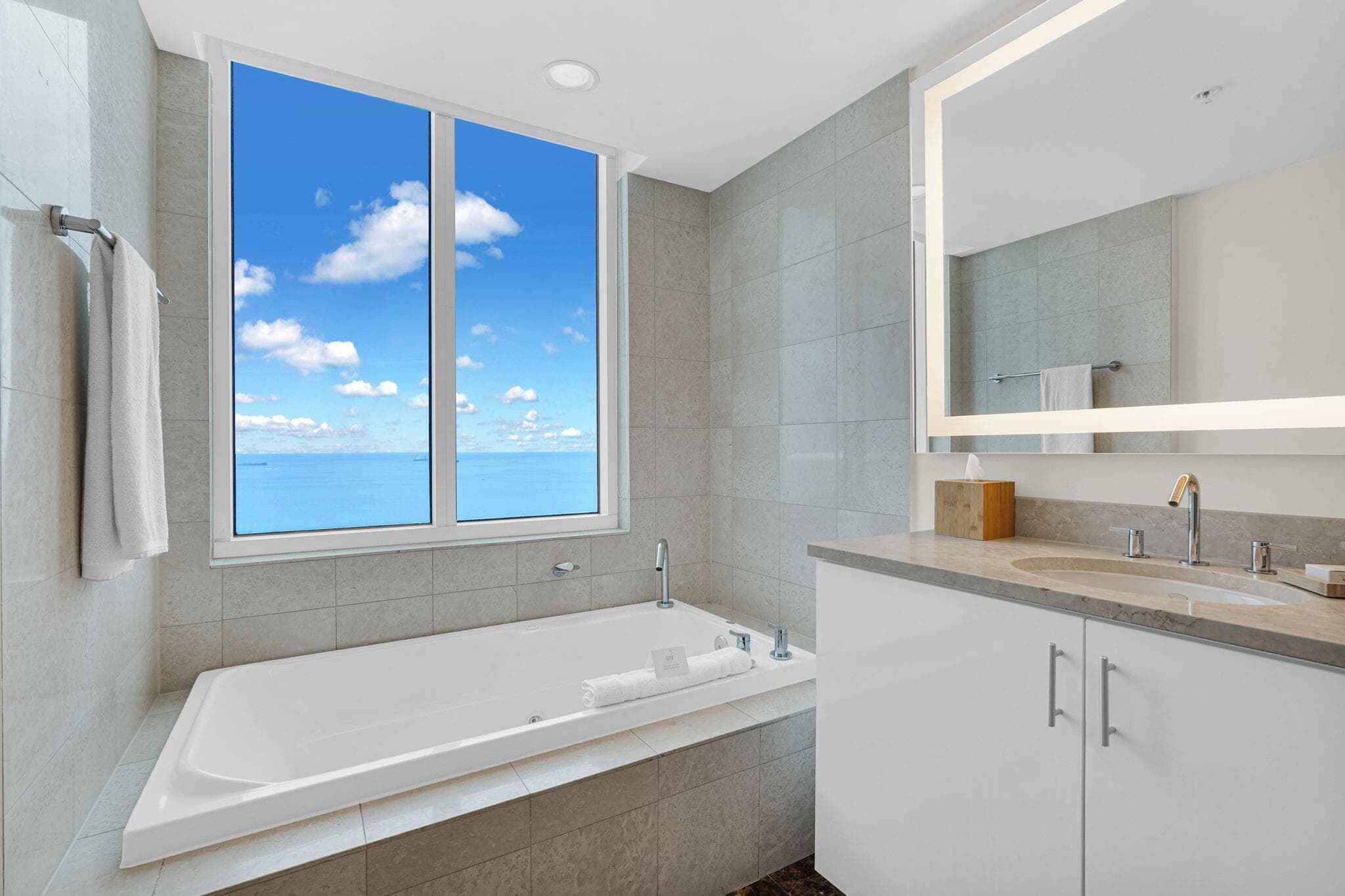 505 N Fort Lauderdale Beach Boulevard 2018, Fort Lauderdale, FL 33304 — photo 22 of 86
