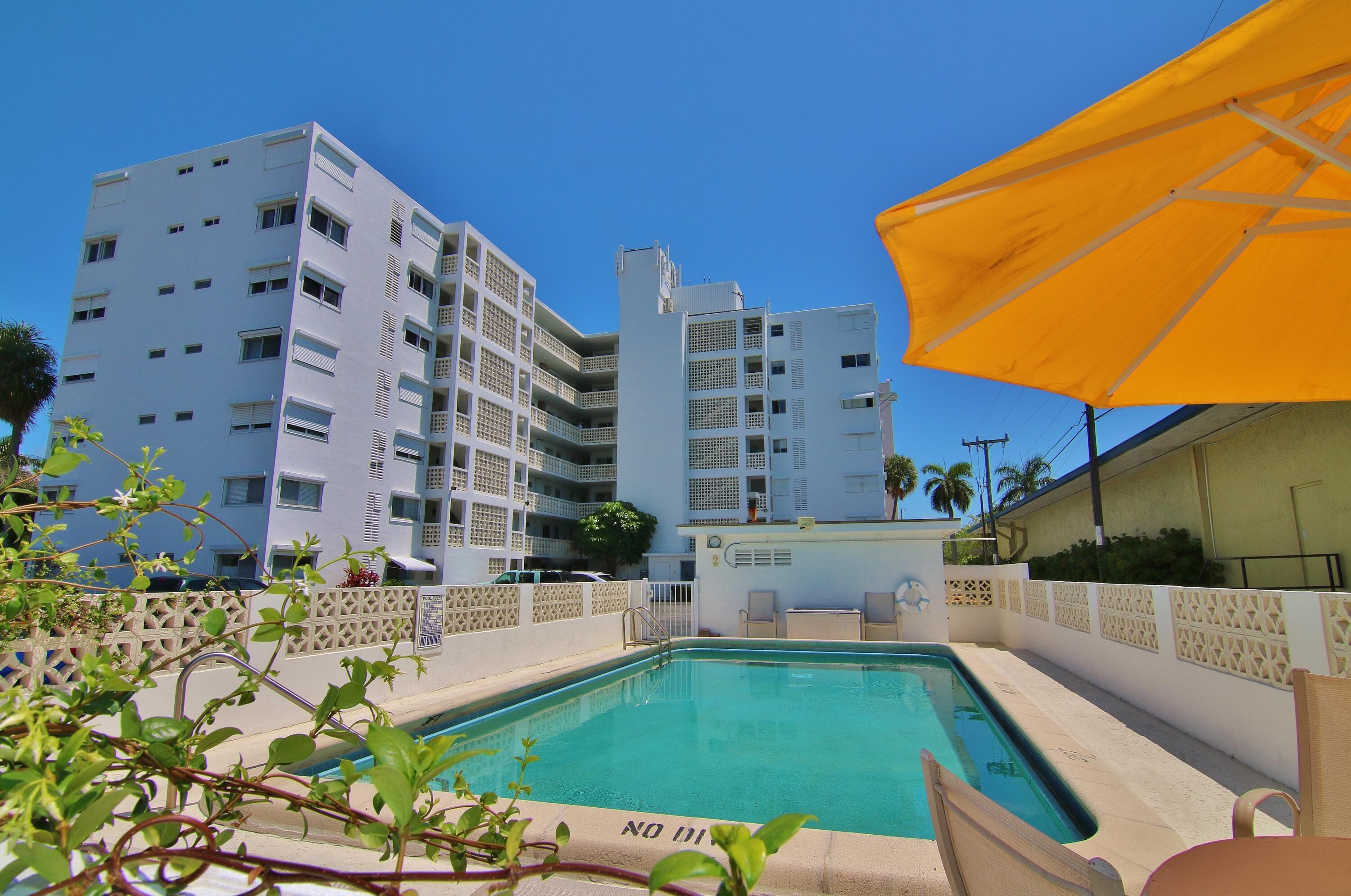 1 N Golfview Road 205, Lake Worth Beach, FL 33460 — photo 2 of 27