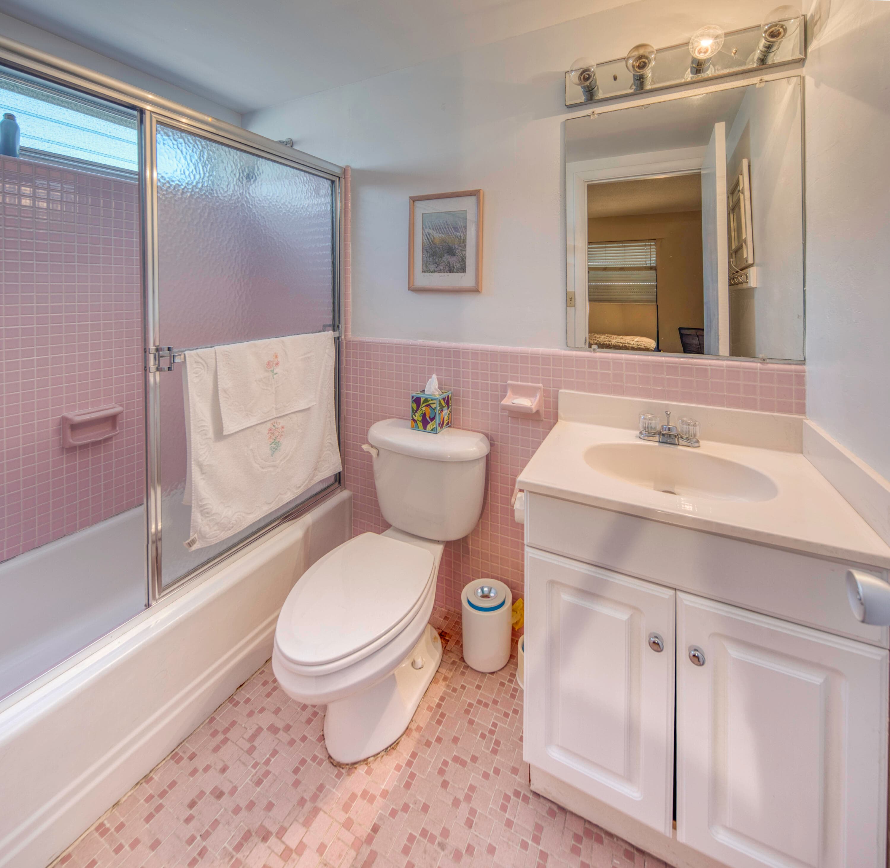 1 N Golfview Road 205, Lake Worth Beach, FL 33460 — photo 12 of 27