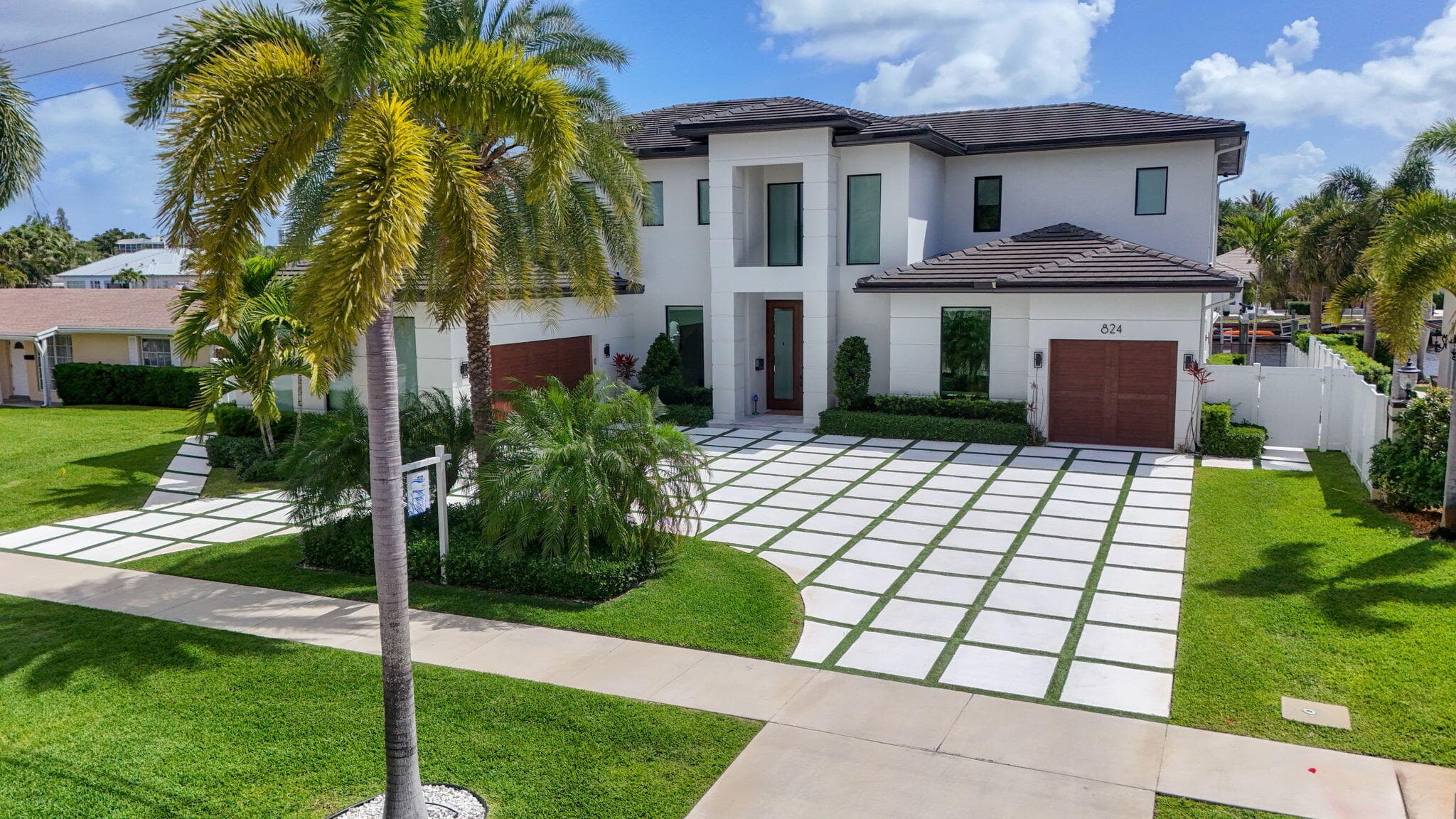 824 Shore Drive, North Palm Beach, FL 33408 — photo 10 of 133