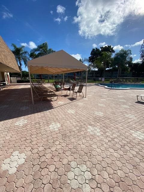 21 Abbey Lane 107, Delray Beach, FL 33446 — photo 17 of 22