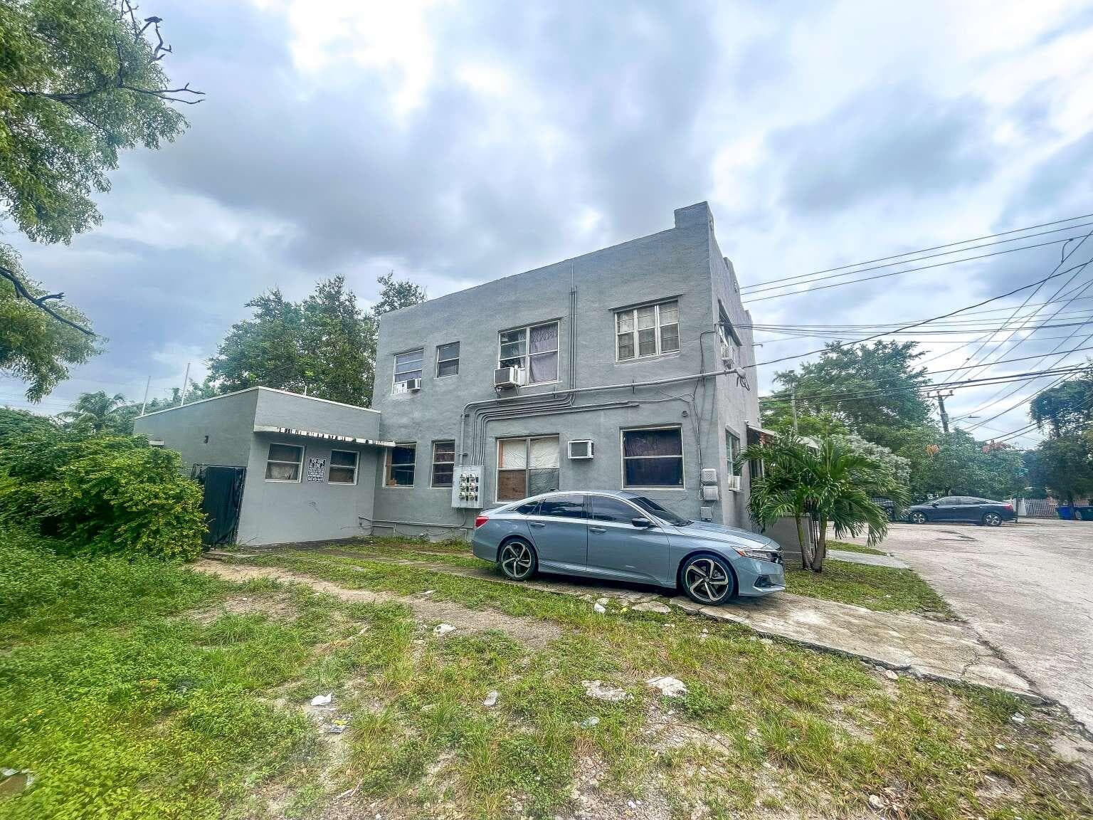 295 NE 55th Street, Miami, FL 33137 — photo 7 of 12