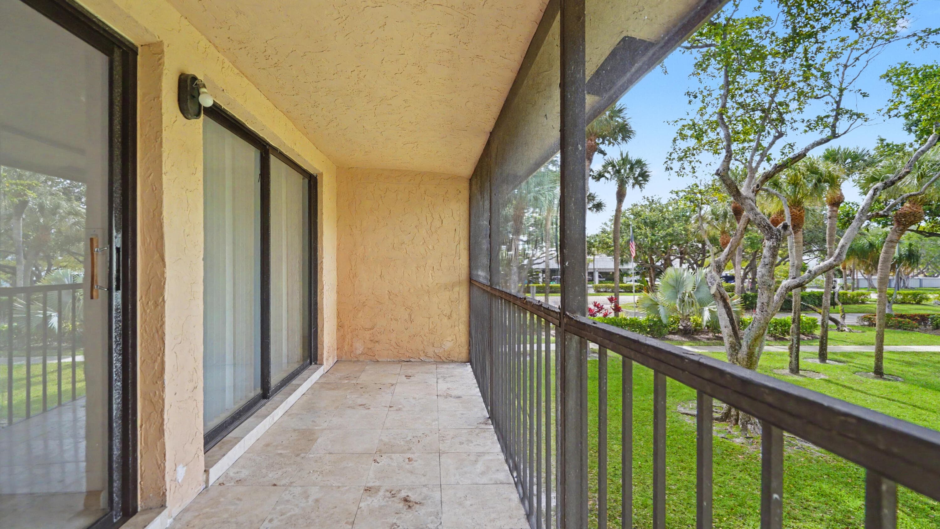 3939 NE 5th Avenue A201, Boca Raton, FL 33431 — photo 31 of 44