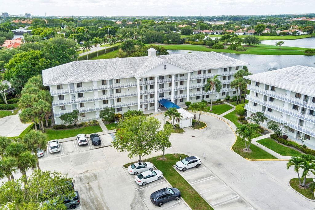 2401 Village Boulevard 305, West Palm Beach, FL 33409 — photo 28 of 31