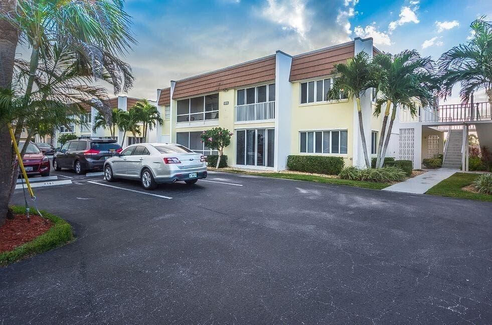 1315 Bayshore Drive 204, Fort Pierce, FL 34949 — photo 22 of 31