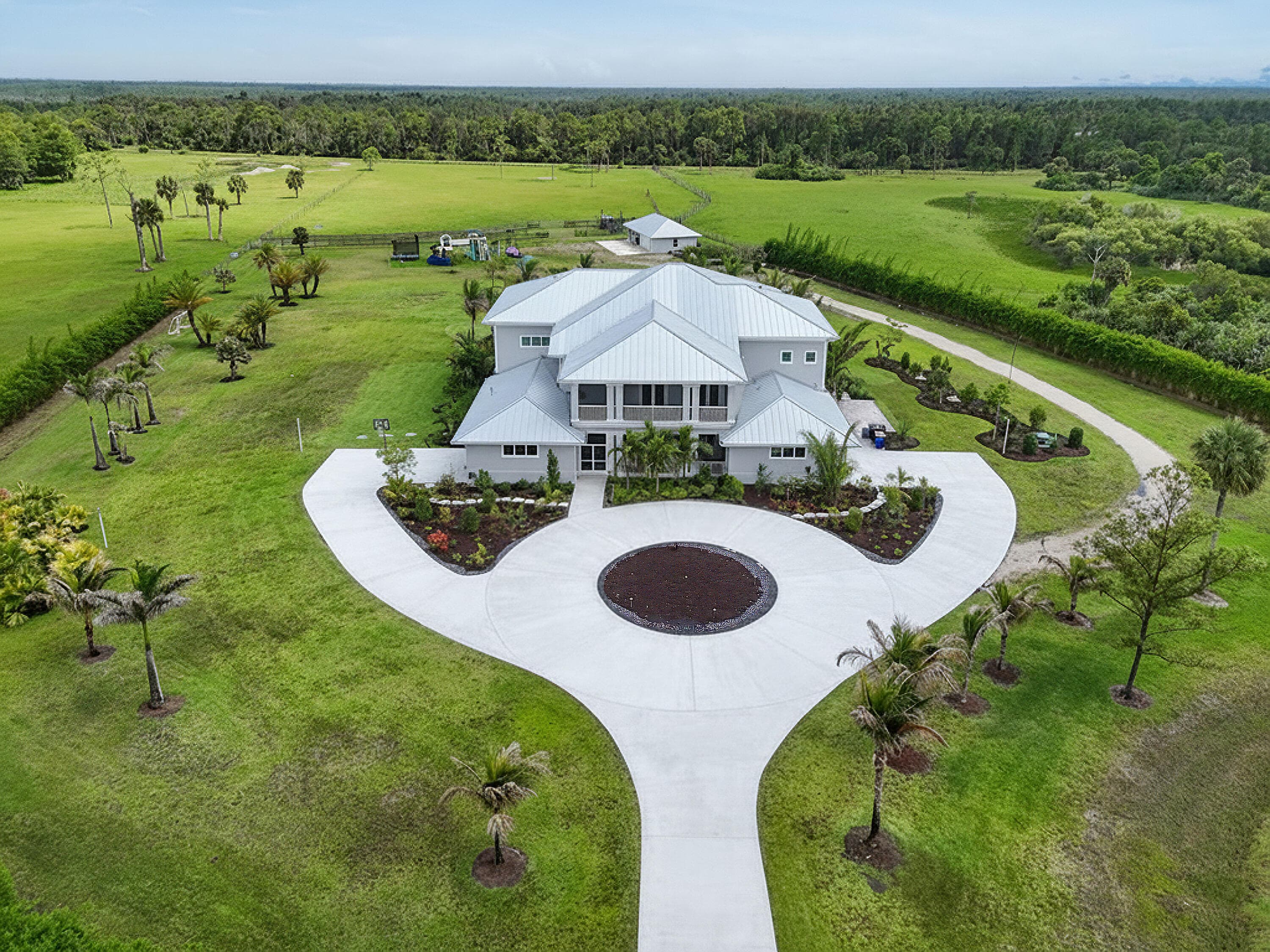 2985 SW Trailside Path, Stuart, FL 34997 — photo 2 of 67
